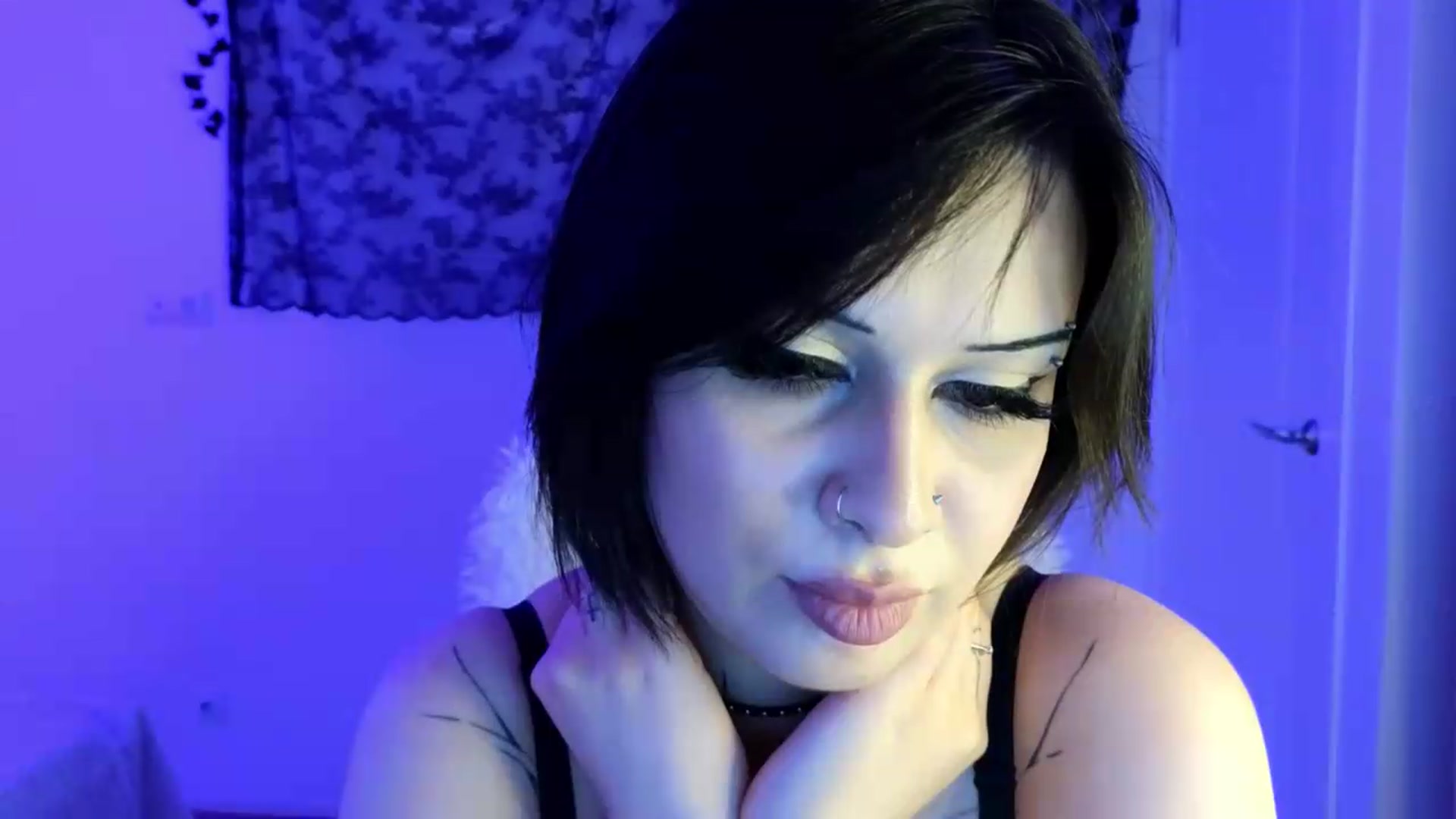 Gallery image thumbnail from LunaGothGirl's myfreecams stream on, 06/20/2026, 10:41 image 18 of 20