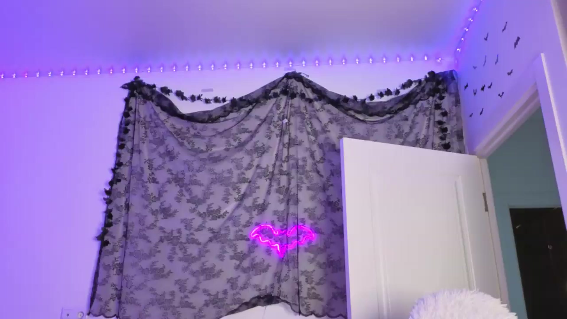 Gallery image thumbnail from LunaGothGirl's myfreecams stream on, 07/01/2026, 10:18 image 2 of 20
