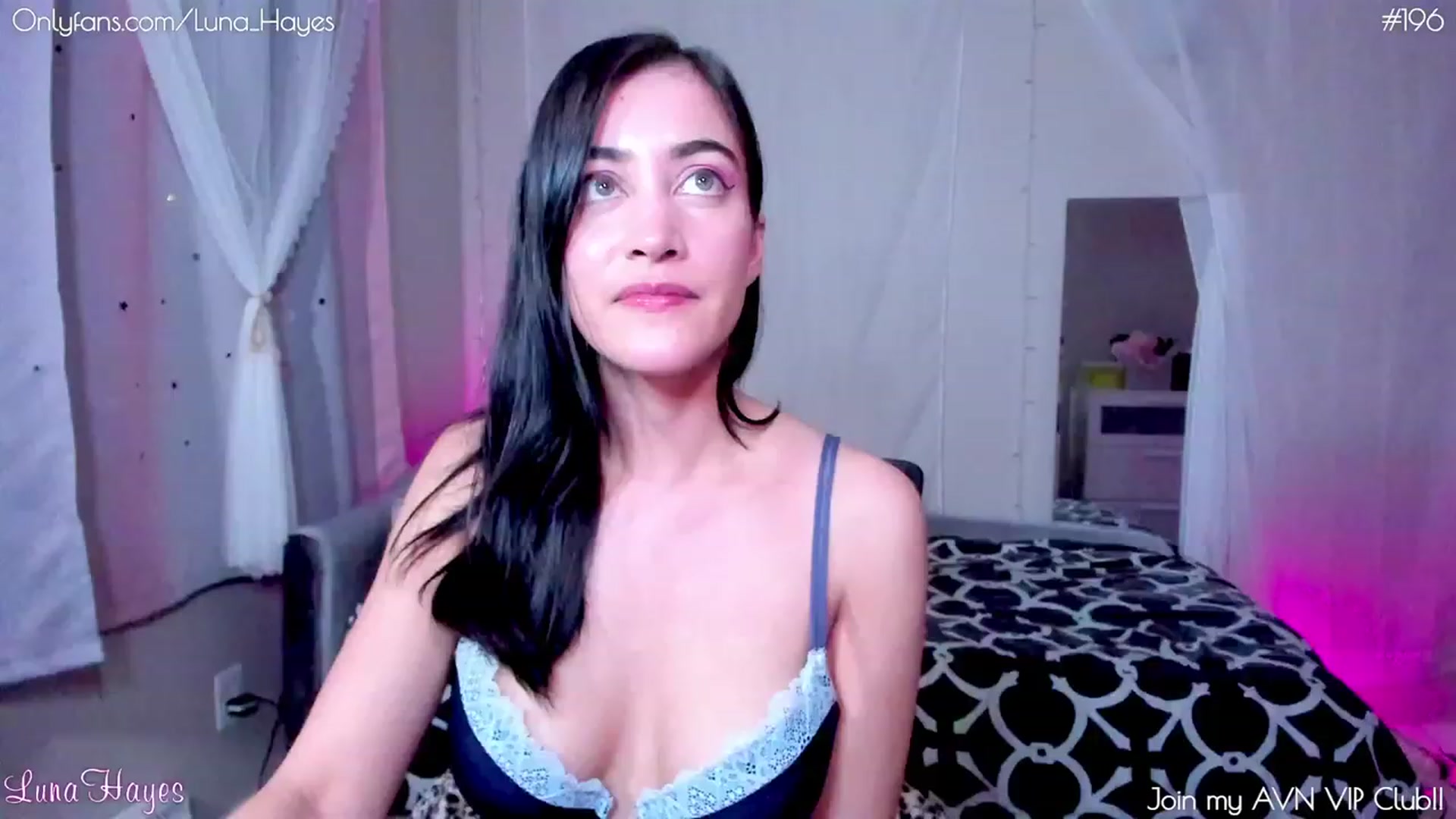 Gallery image thumbnail from LunaHayes's myfreecams stream on, 01/03/2023, 03:47 image 17 of 20