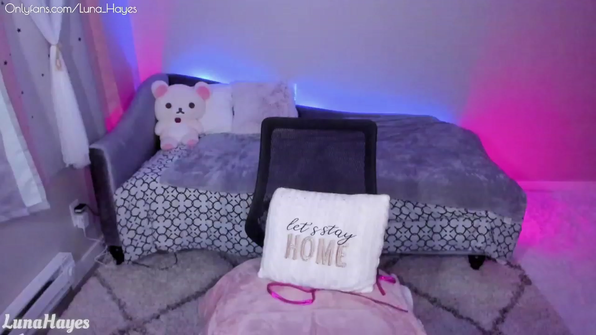 Gallery image thumbnail from LunaHayes's myfreecams stream on, 01/26/2023, 05:44 image 9 of 20