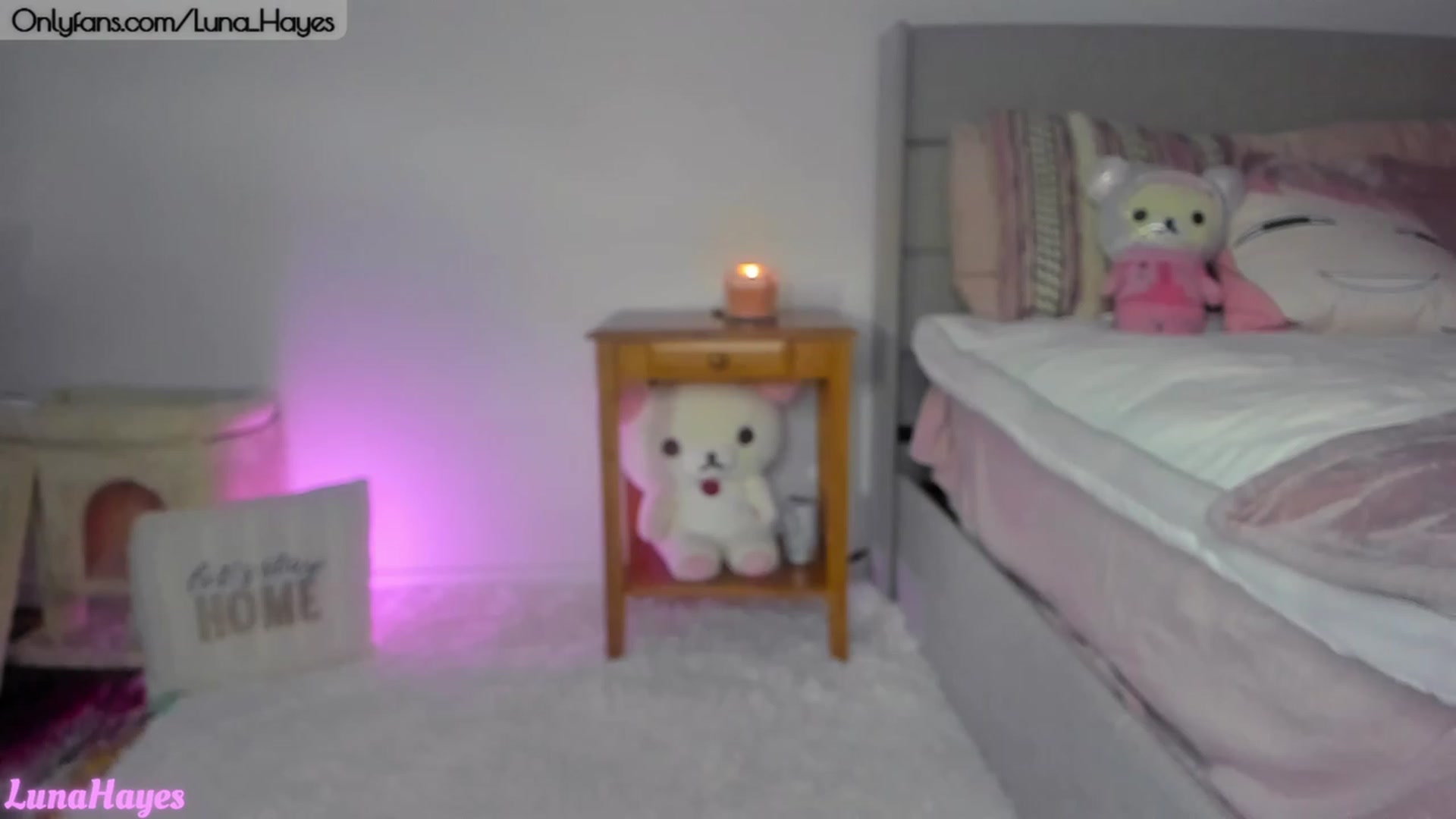 Gallery image thumbnail from LunaHayes's myfreecams stream on, 09/12/2023, 21:48 image 10 of 20
