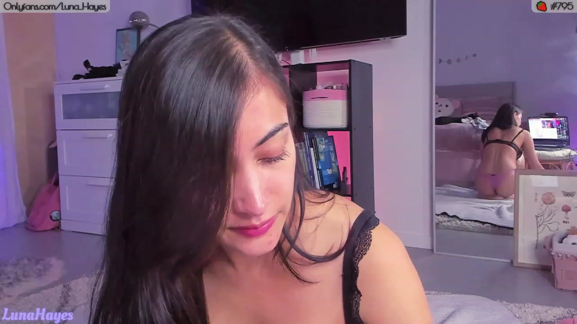 Gallery image thumbnail from LunaHayes's myfreecams stream on, 09/26/2023, 03:07 image 4 of 20