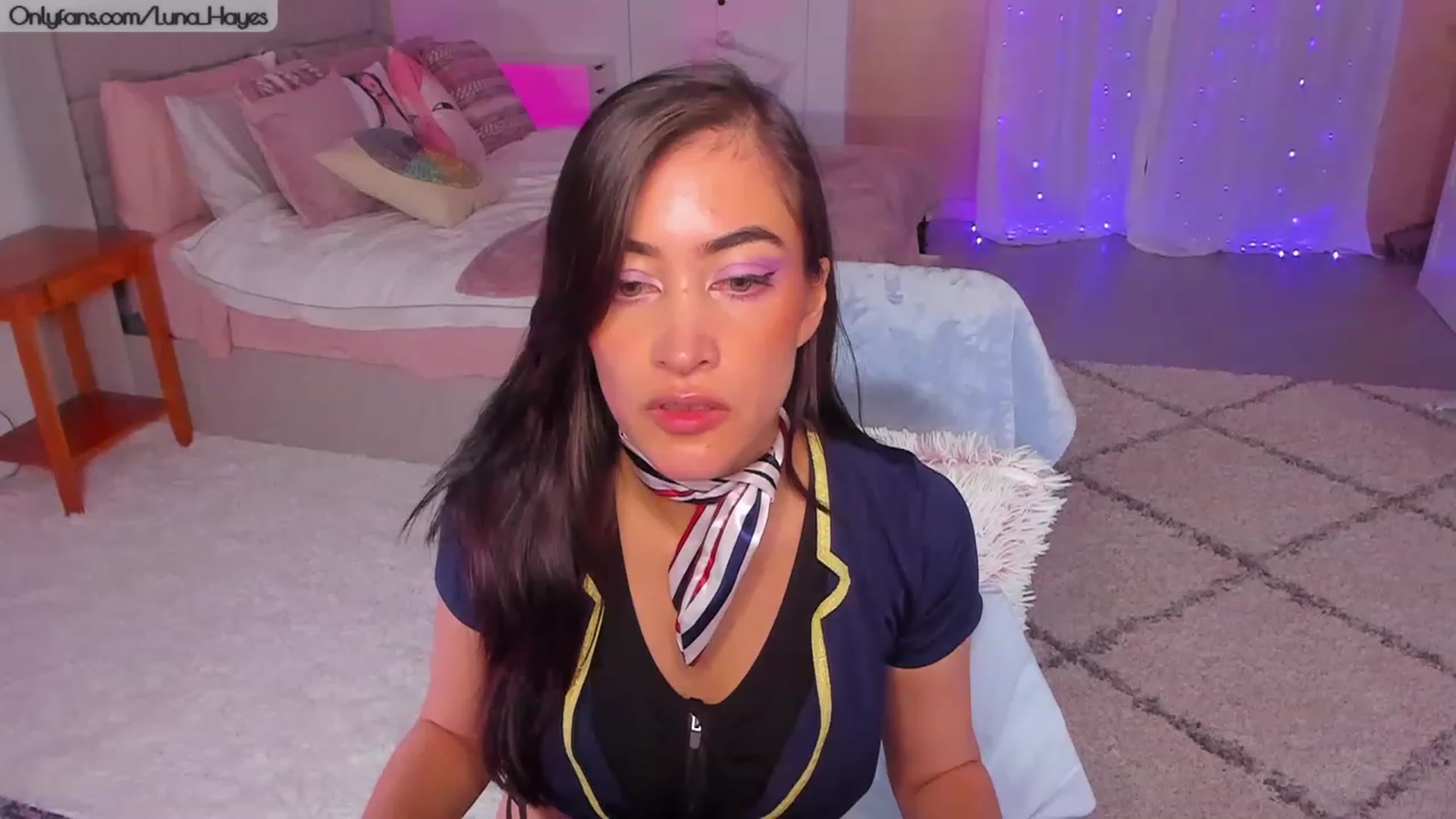 Gallery image thumbnail from LunaHayes's myfreecams stream on, 11/20/2023, 03:18 image 6 of 20