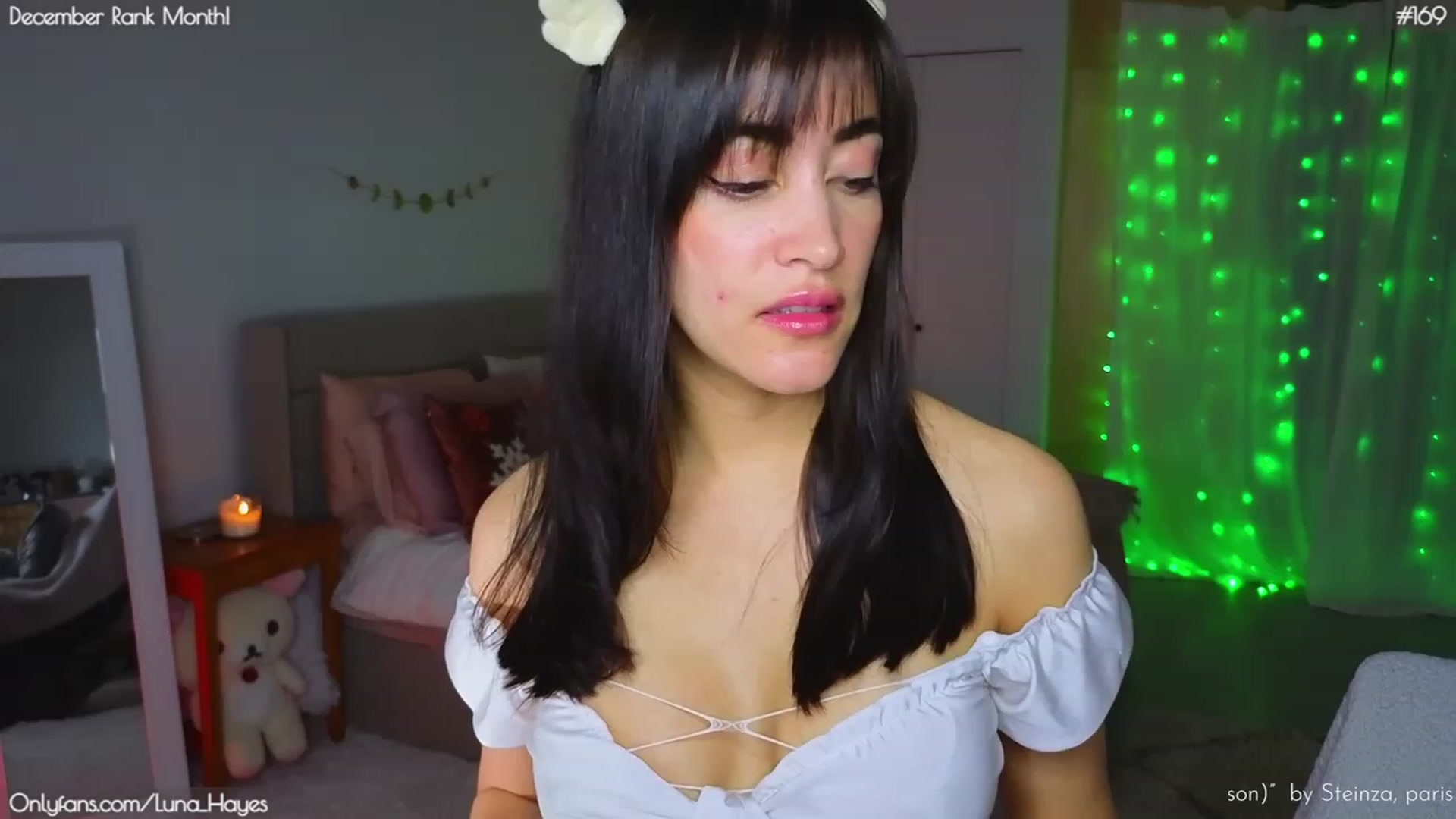 Gallery image thumbnail from LunaHayes's myfreecams stream on, 12/05/2023, 05:42 image 12 of 20