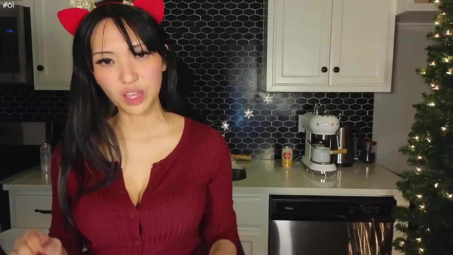 Gallery image thumbnail from LunaHayes's myfreecams stream on, 12/22/2023, 08:06 image 18 of 20