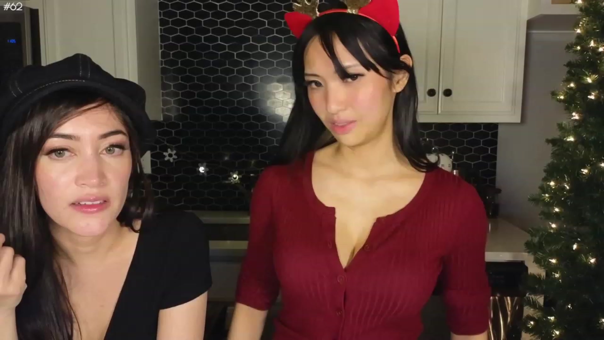 Gallery image thumbnail from LunaHayes's myfreecams stream on, 12/22/2023, 08:06 image 12 of 20
