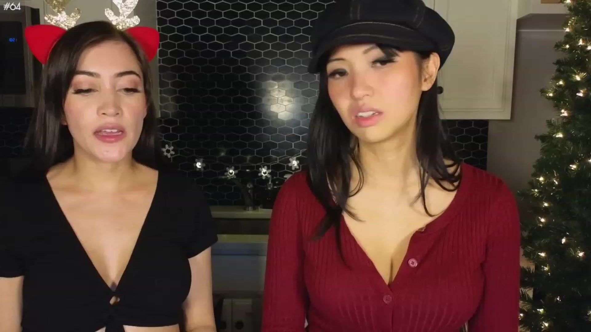 Gallery image thumbnail from LunaHayes's myfreecams stream on, 12/22/2023, 08:06 image 5 of 20