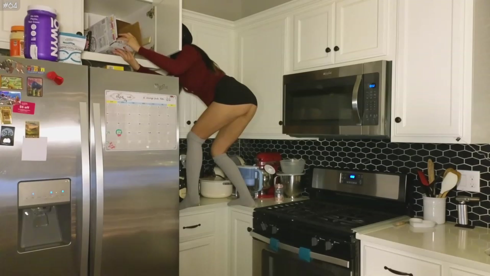 Gallery image thumbnail from LunaHayes's myfreecams stream on, 12/22/2023, 08:06 image 2 of 20
