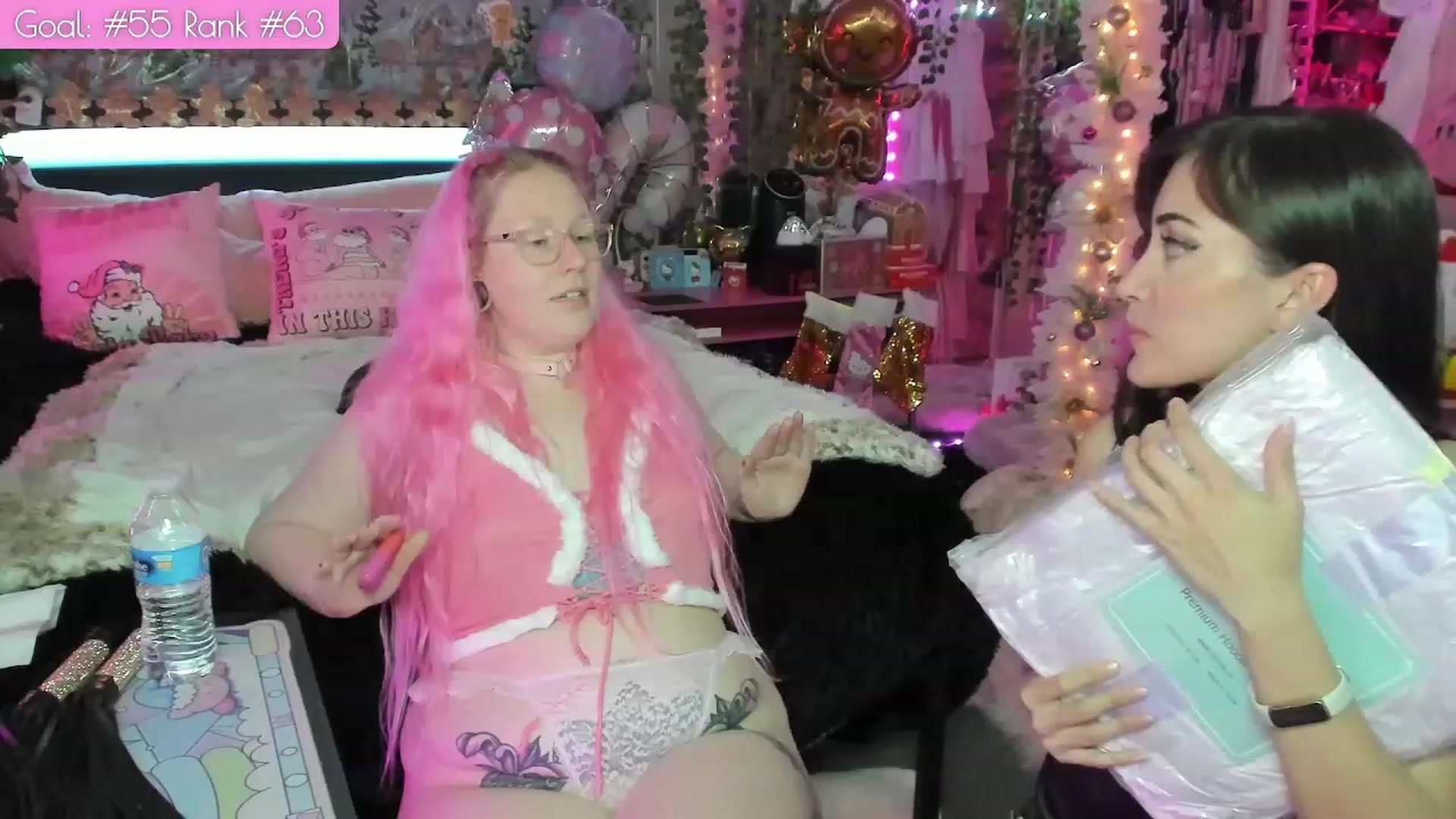 Gallery image thumbnail from LunaHayes's myfreecams stream on, 12/27/2023, 06:56 image 14 of 20