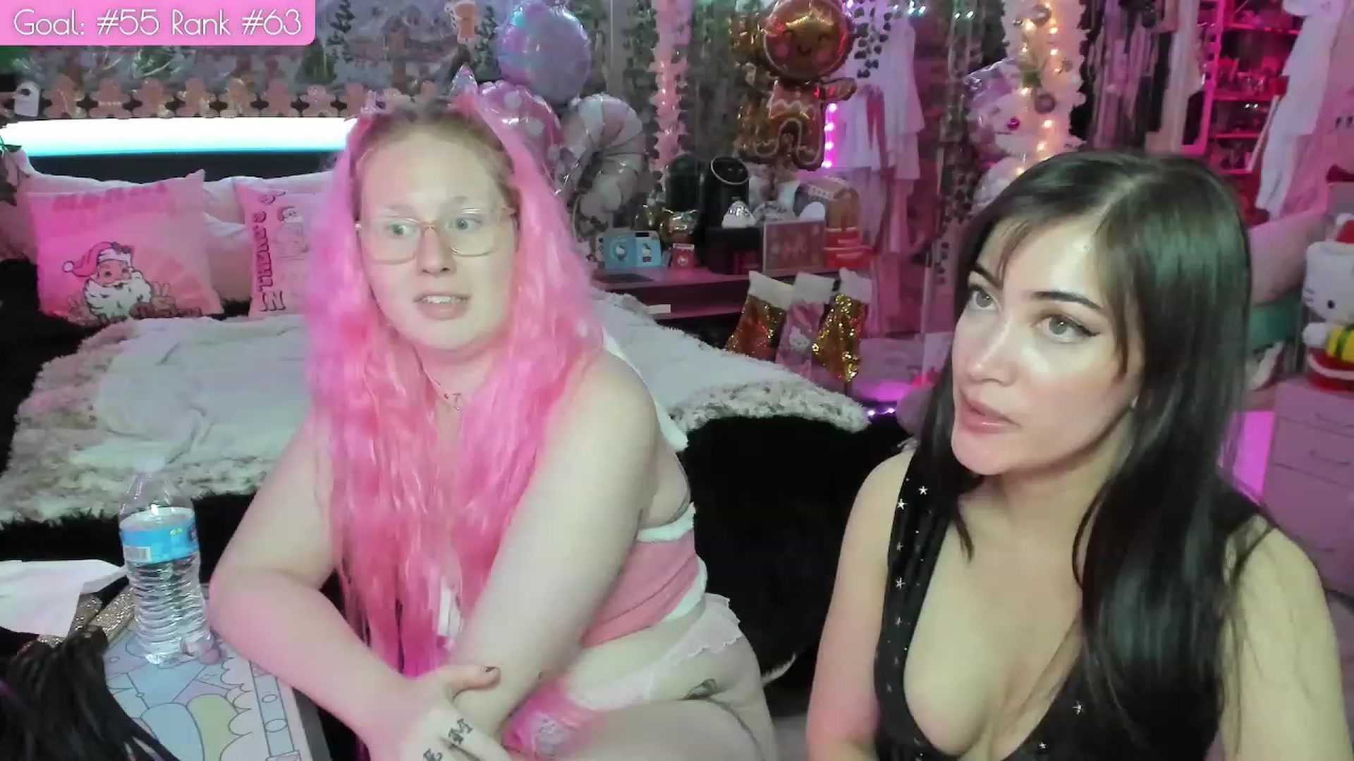 Gallery image thumbnail from LunaHayes's myfreecams stream on, 12/27/2023, 06:56 image 7 of 20