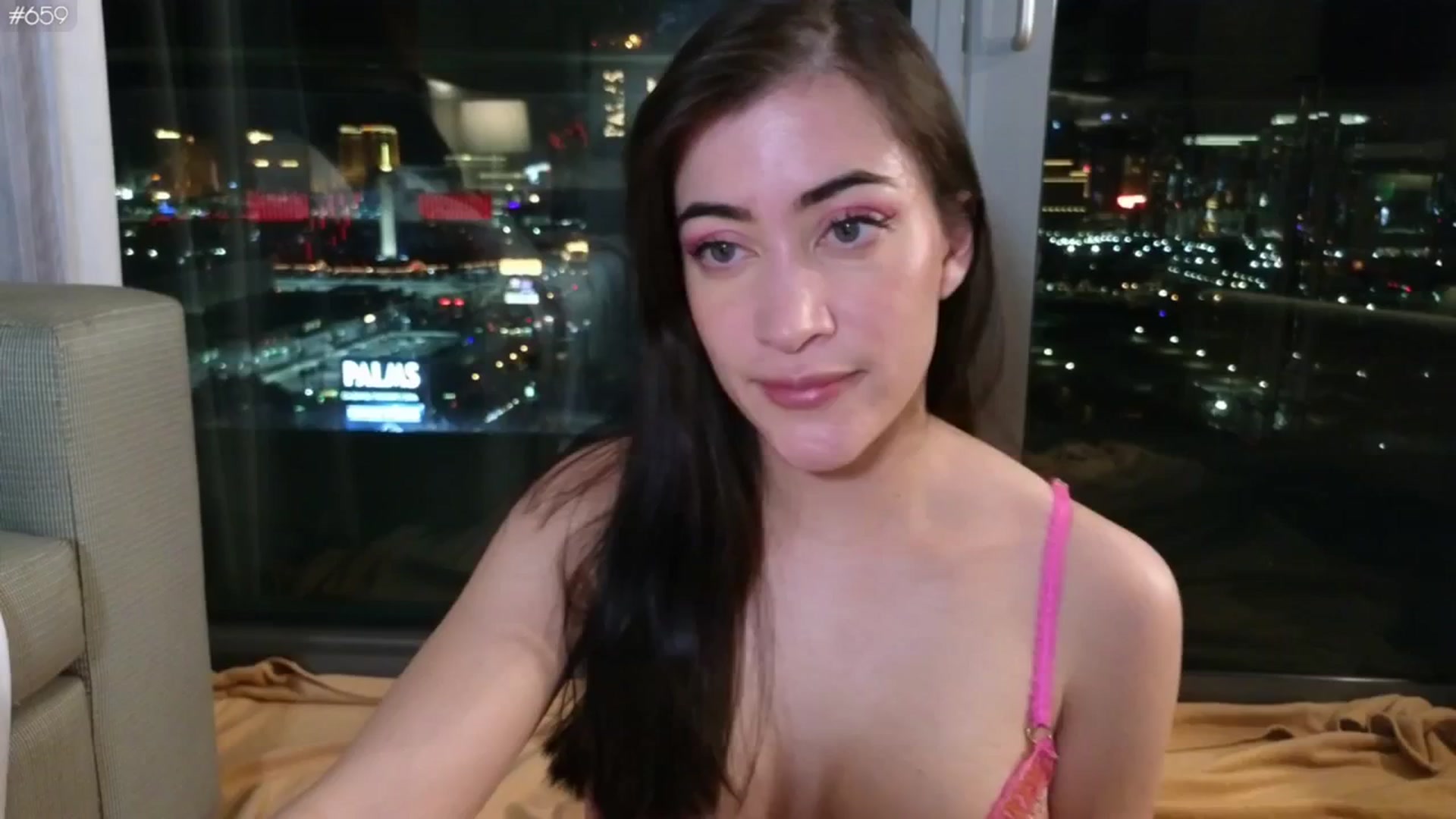 Gallery image thumbnail from LunaHayes's myfreecams stream on, 01/30/2024, 07:14 image 15 of 20