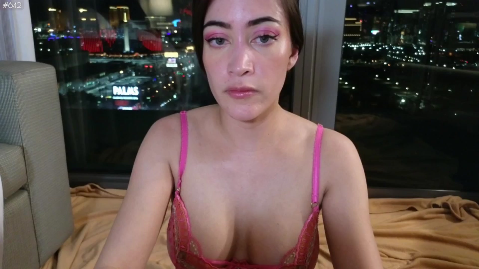 Gallery image thumbnail from LunaHayes's myfreecams stream on, 01/30/2024, 08:02 image 2 of 20
