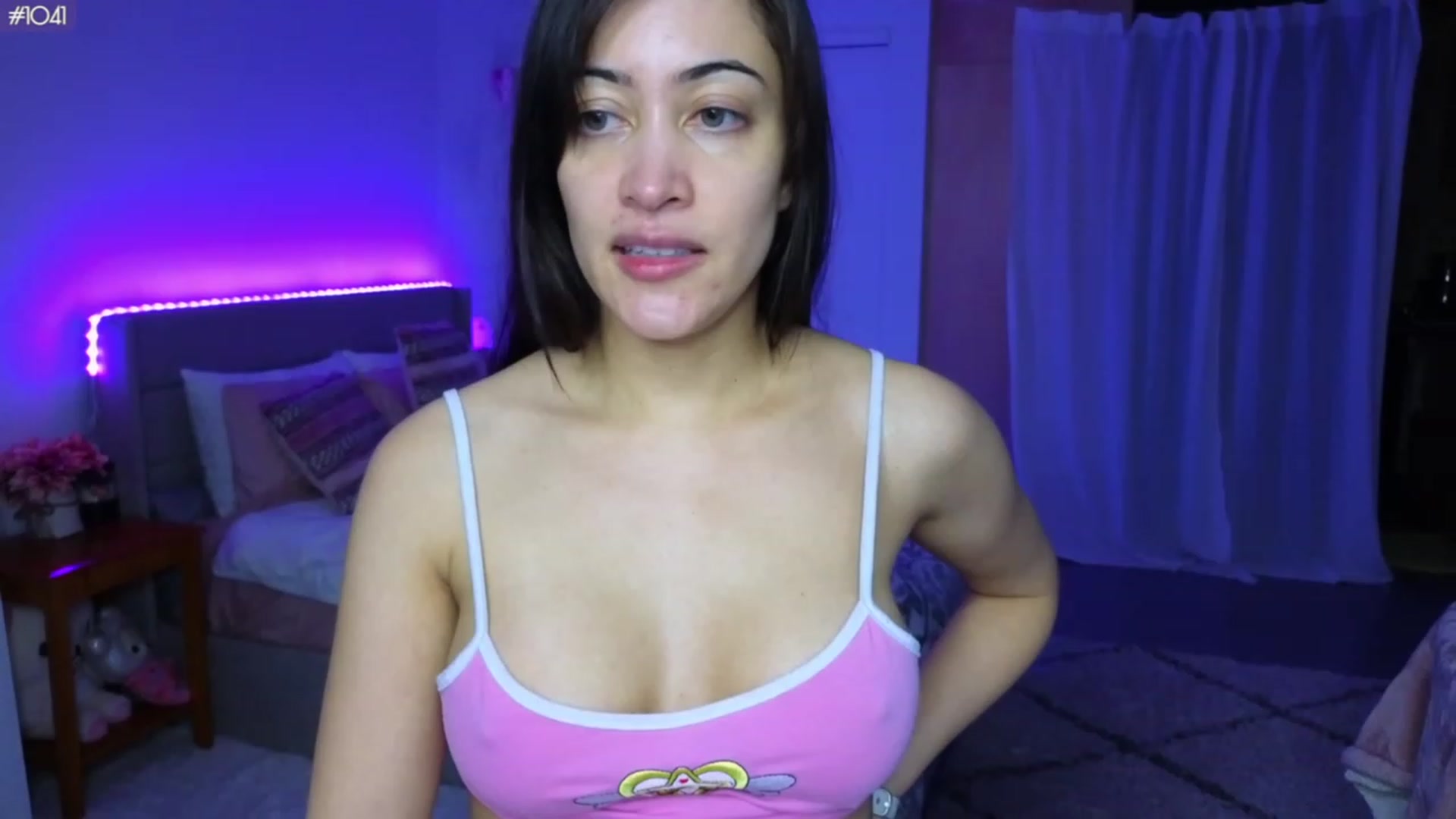 Gallery image thumbnail from LunaHayes's myfreecams stream on, 02/10/2024, 24:41 image 4 of 20