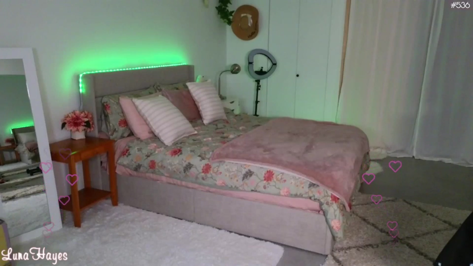 Gallery image thumbnail from LunaHayes's myfreecams stream on, 03/15/2024, 03:23 image 11 of 20