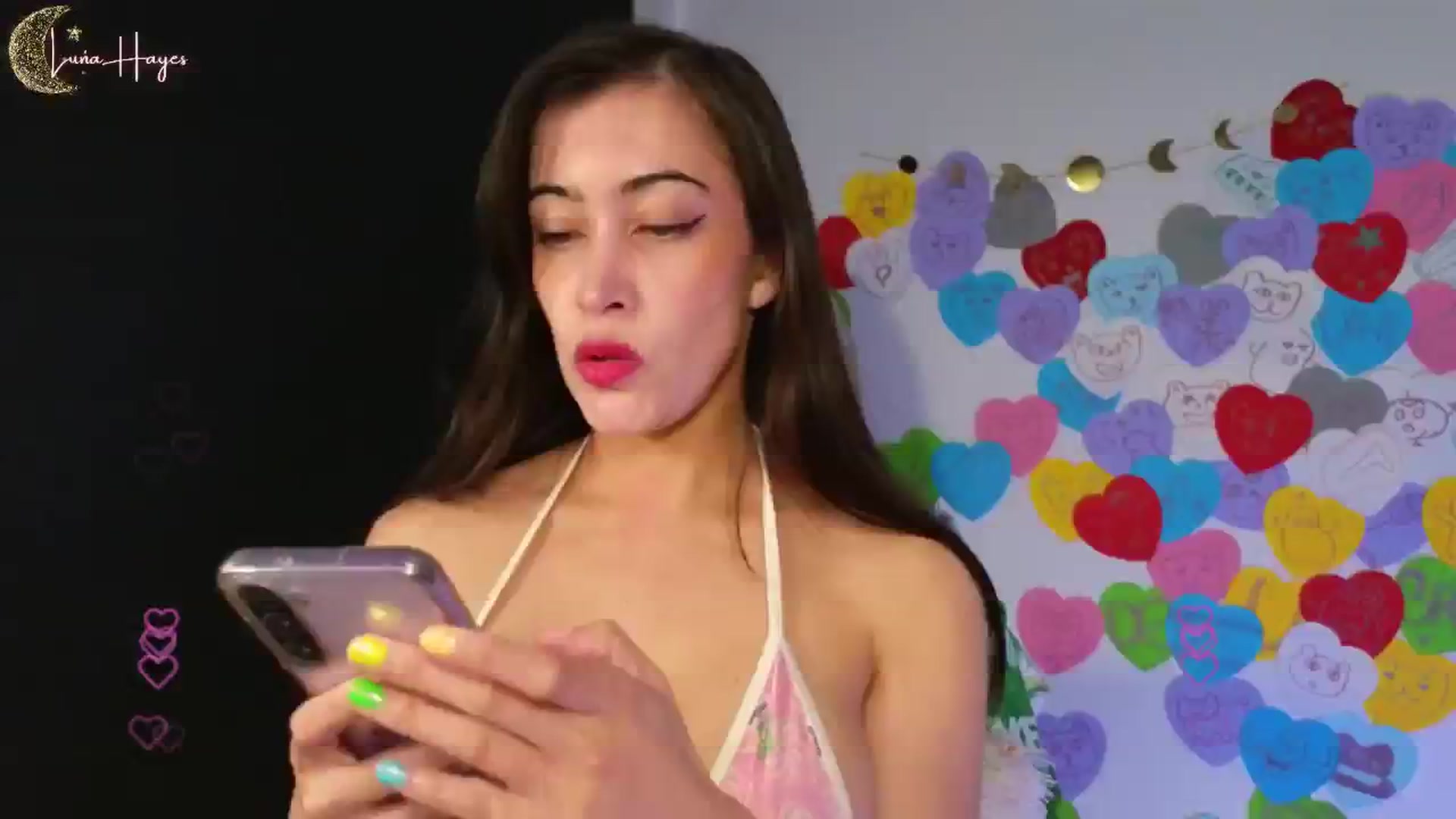 Gallery image thumbnail from LunaHayes's myfreecams stream on, 04/18/2024, 04:44 image 4 of 20