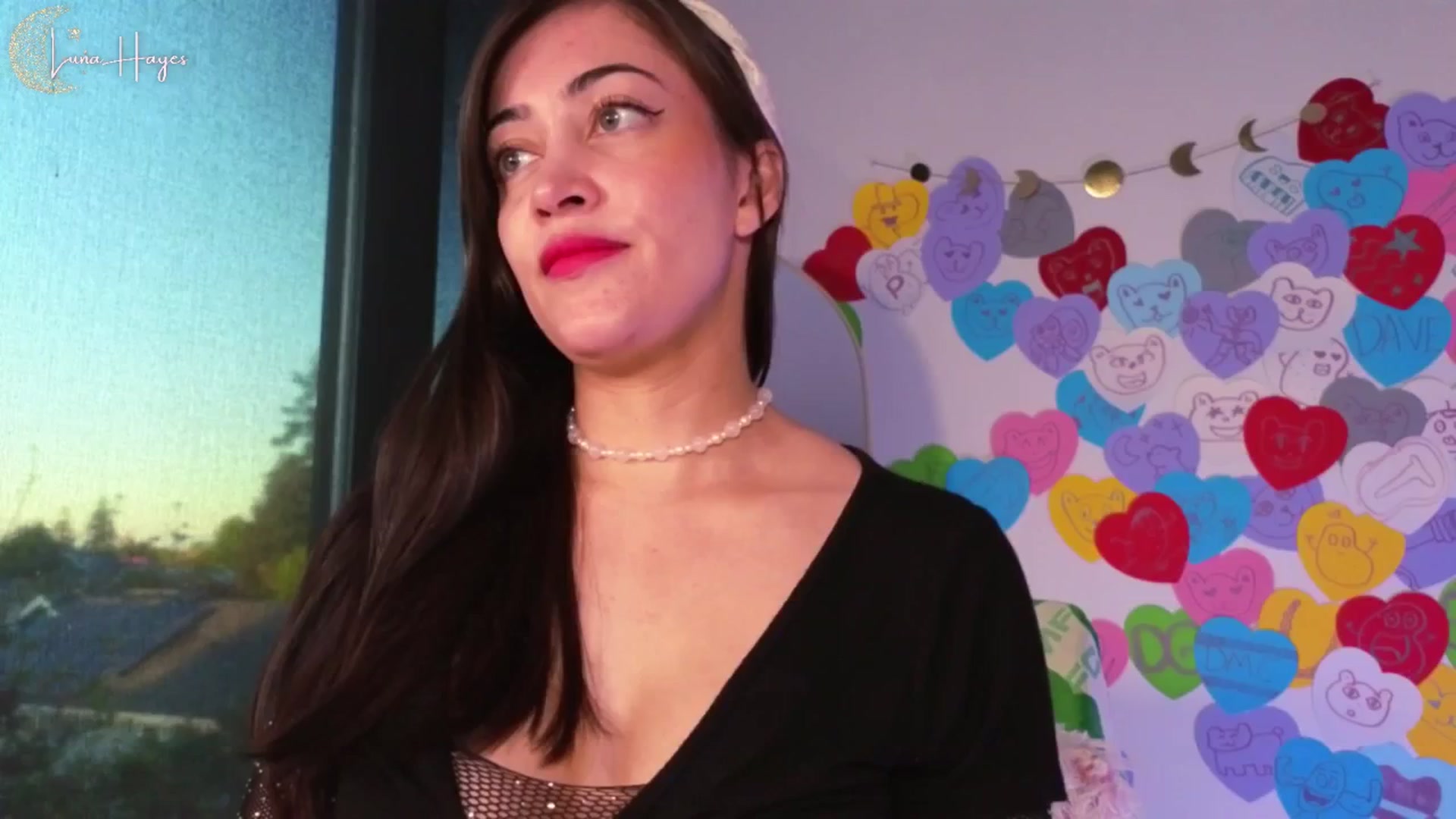 Gallery image thumbnail from LunaHayes's myfreecams stream on, 04/19/2024, 03:49 image 2 of 20