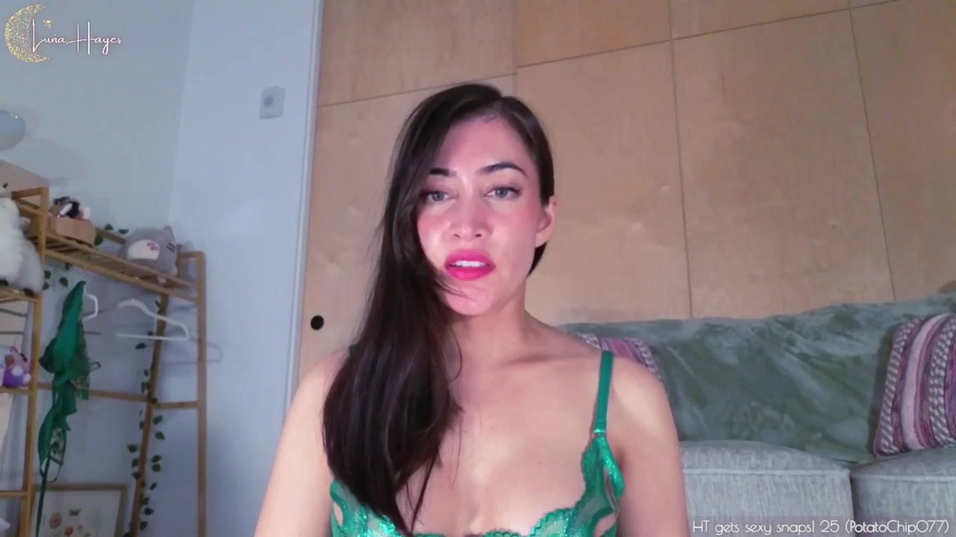 Gallery image thumbnail from LunaHayes's myfreecams stream on, 05/15/2024, 05:29 image 1 of 20