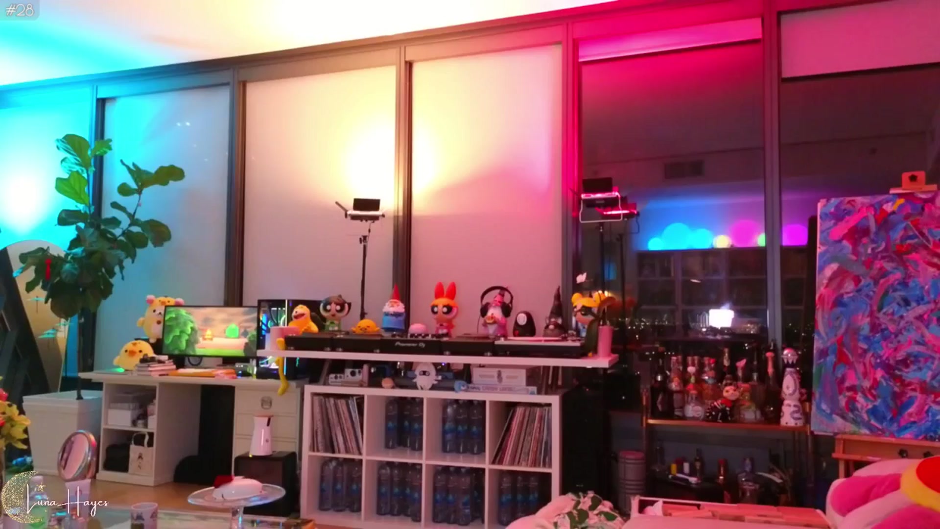 Gallery image thumbnail from LunaHayes's myfreecams stream on, 06/08/2024, 08:47 image 20 of 20