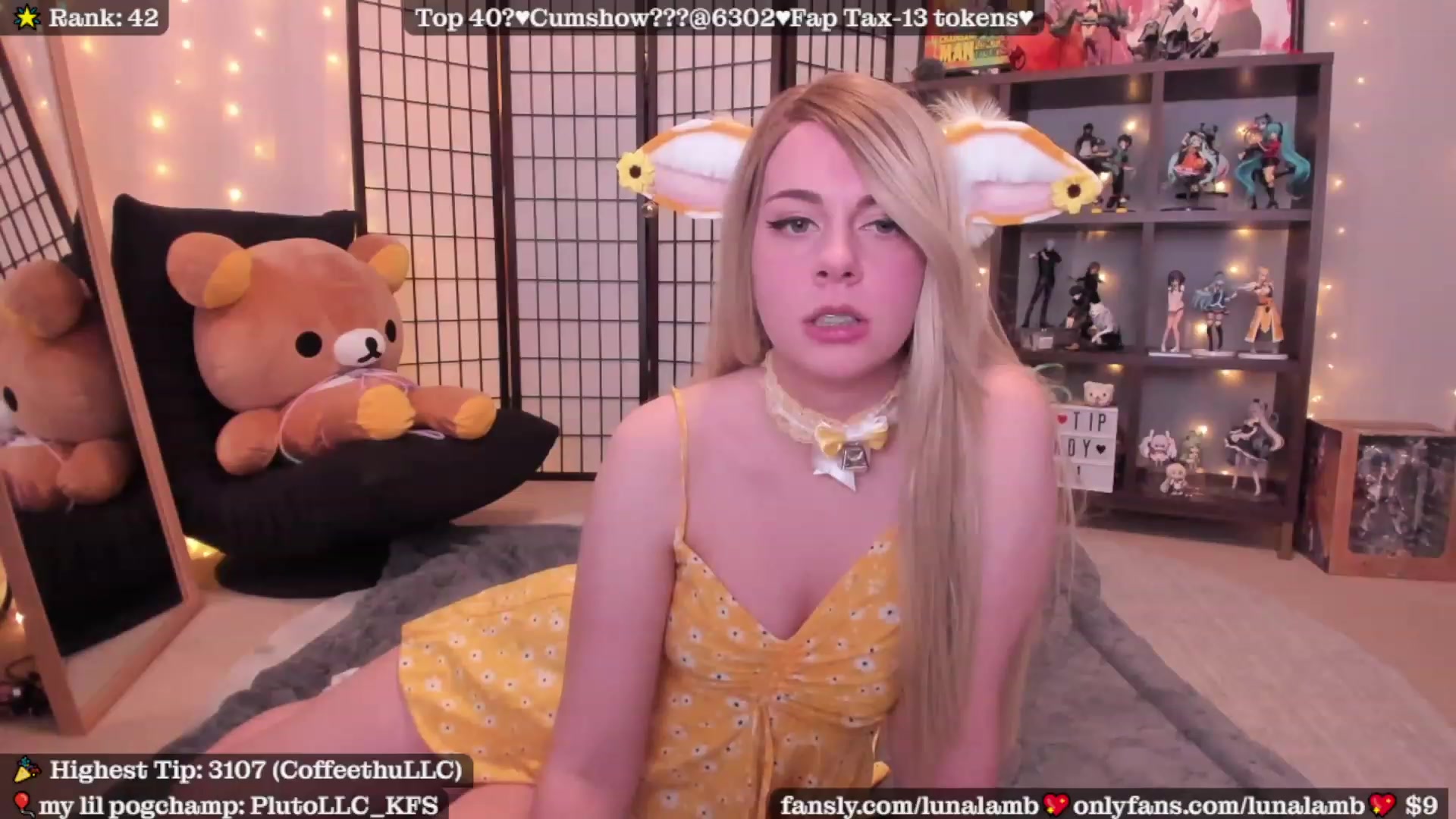 Gallery image thumbnail from LunaLamb's myfreecams stream on, 11/16/2022, 08:10 image 6 of 20