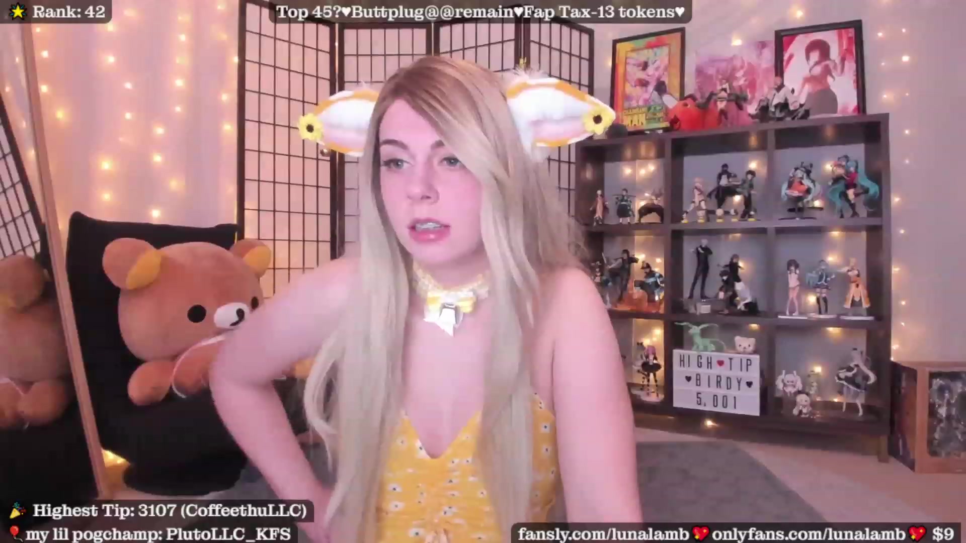 Gallery image thumbnail from LunaLamb's myfreecams stream on, 11/16/2022, 08:10 image 2 of 20