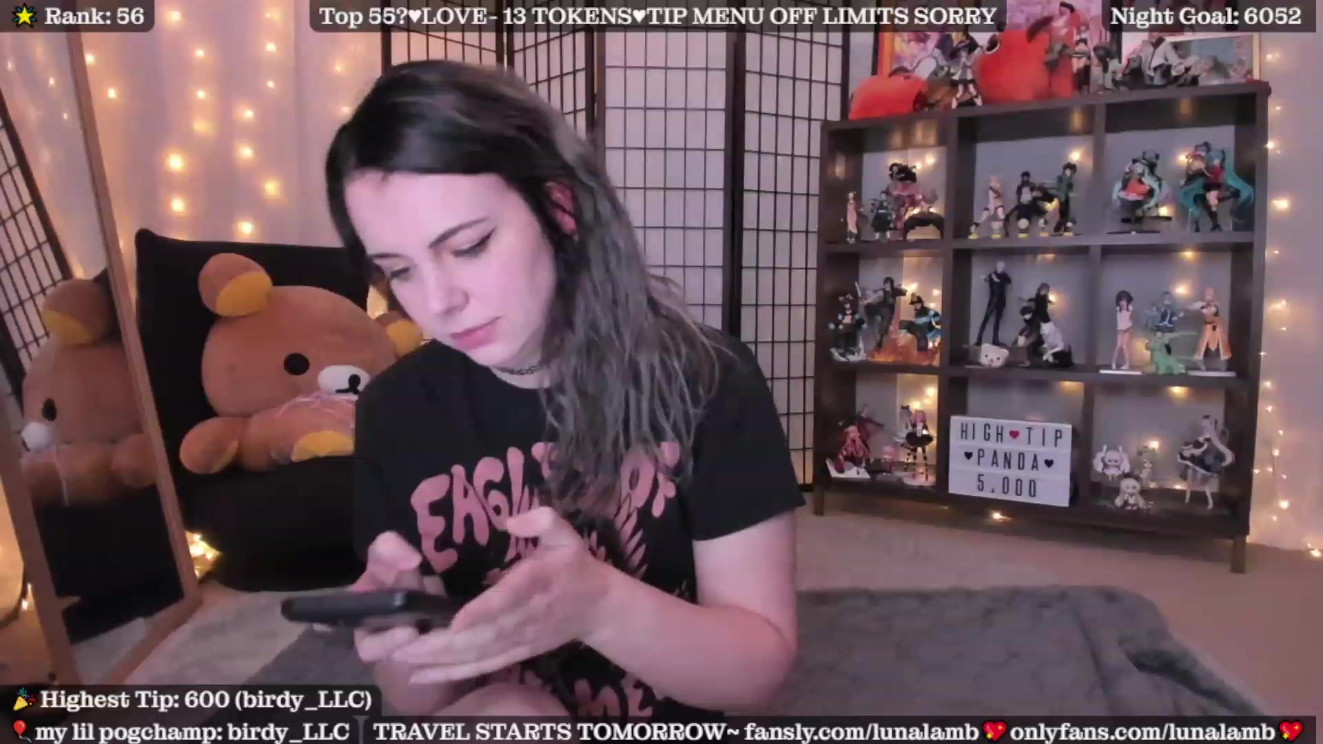 Gallery image thumbnail from LunaLamb's myfreecams stream on, 12/20/2022, 04:50 image 9 of 20