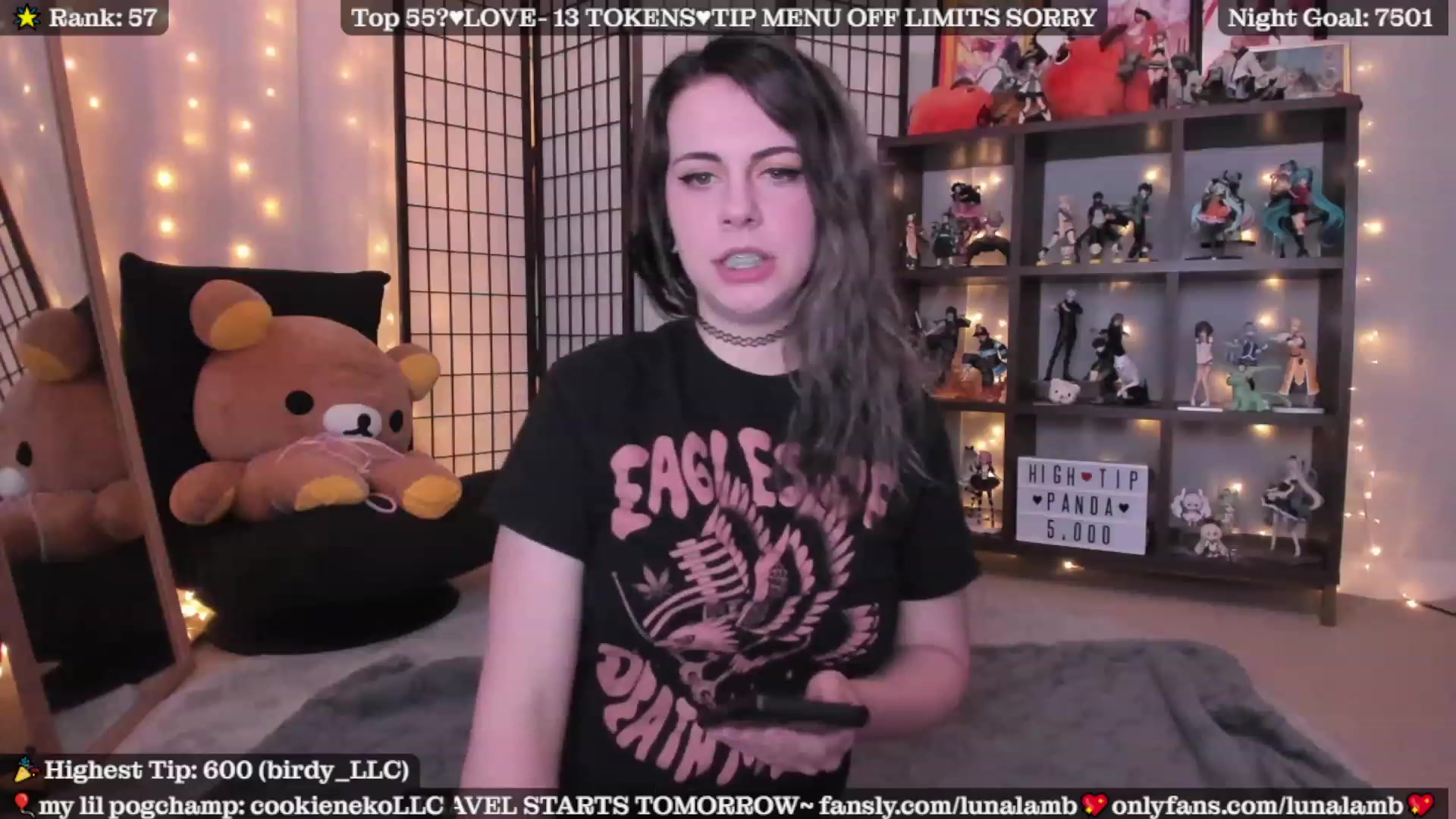 Gallery image thumbnail from LunaLamb's myfreecams stream on, 12/20/2022, 04:50 image 2 of 20