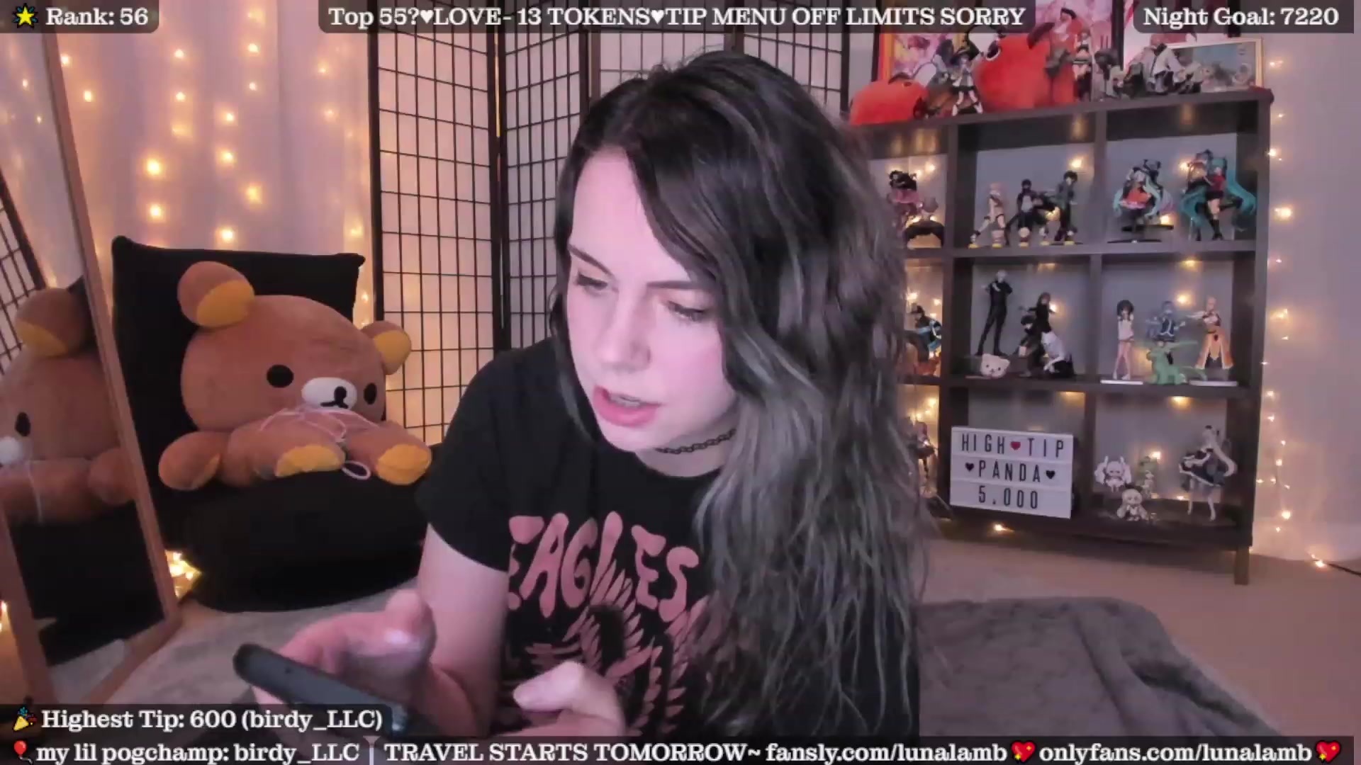 Gallery image thumbnail from LunaLamb's myfreecams stream on, 12/20/2022, 04:50 image 4 of 20