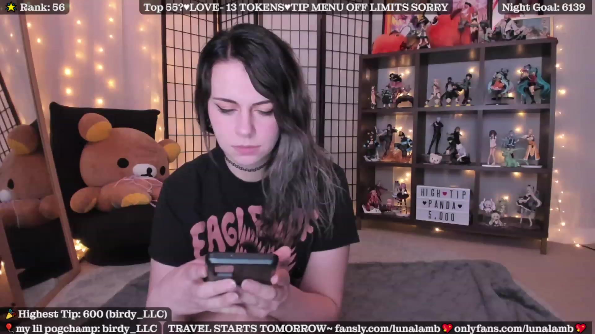 Gallery image thumbnail from LunaLamb's myfreecams stream on, 12/20/2022, 04:50 image 8 of 20