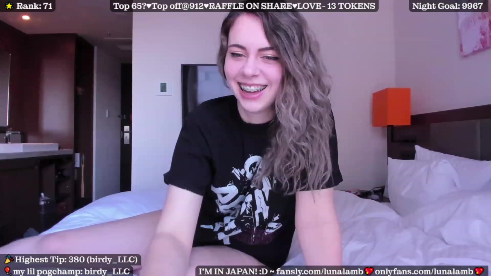 Gallery image thumbnail from LunaLamb's myfreecams stream on, 01/12/2023, 03:30 image 8 of 20