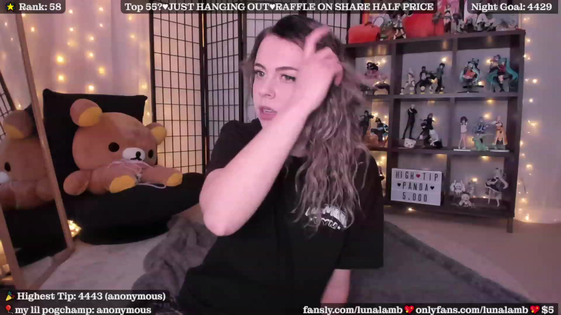 Gallery image thumbnail from LunaLamb's myfreecams stream on, 01/23/2023, 04:42 image 10 of 20