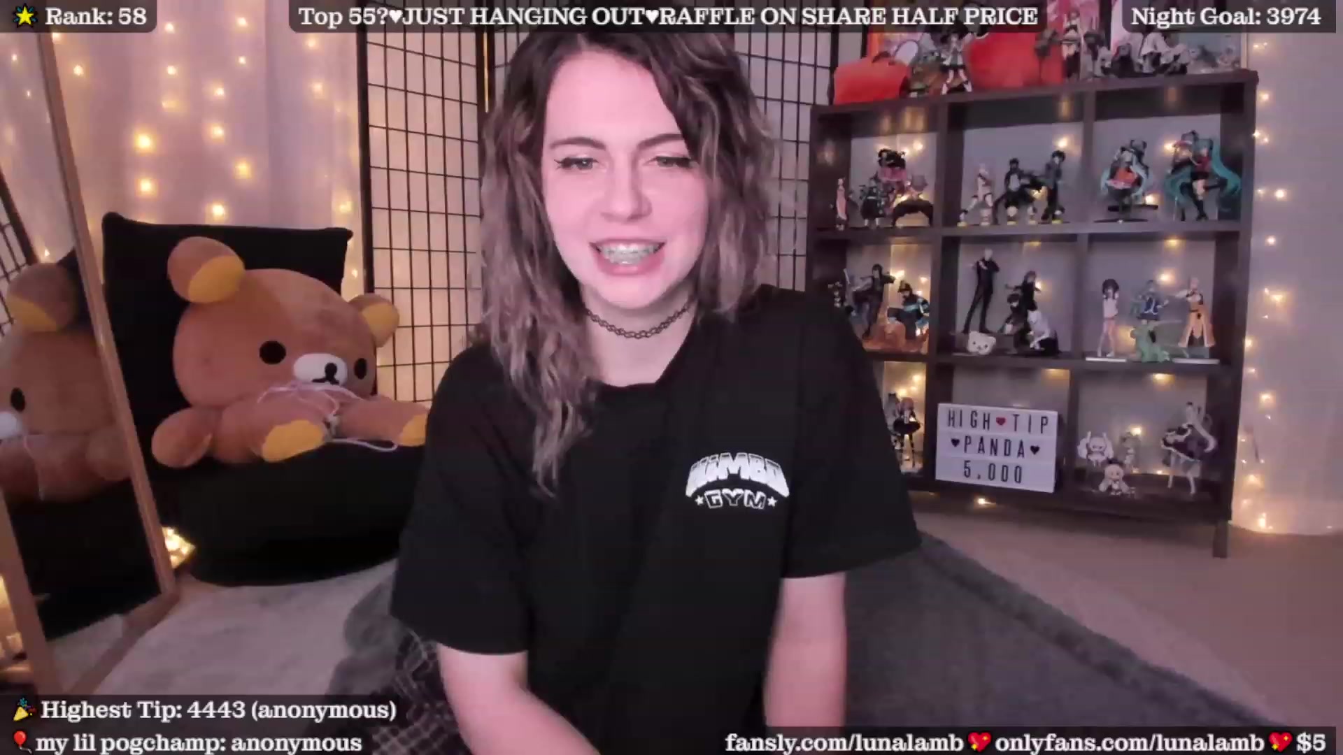 Gallery image thumbnail from LunaLamb's myfreecams stream on, 01/23/2023, 04:42 image 14 of 20