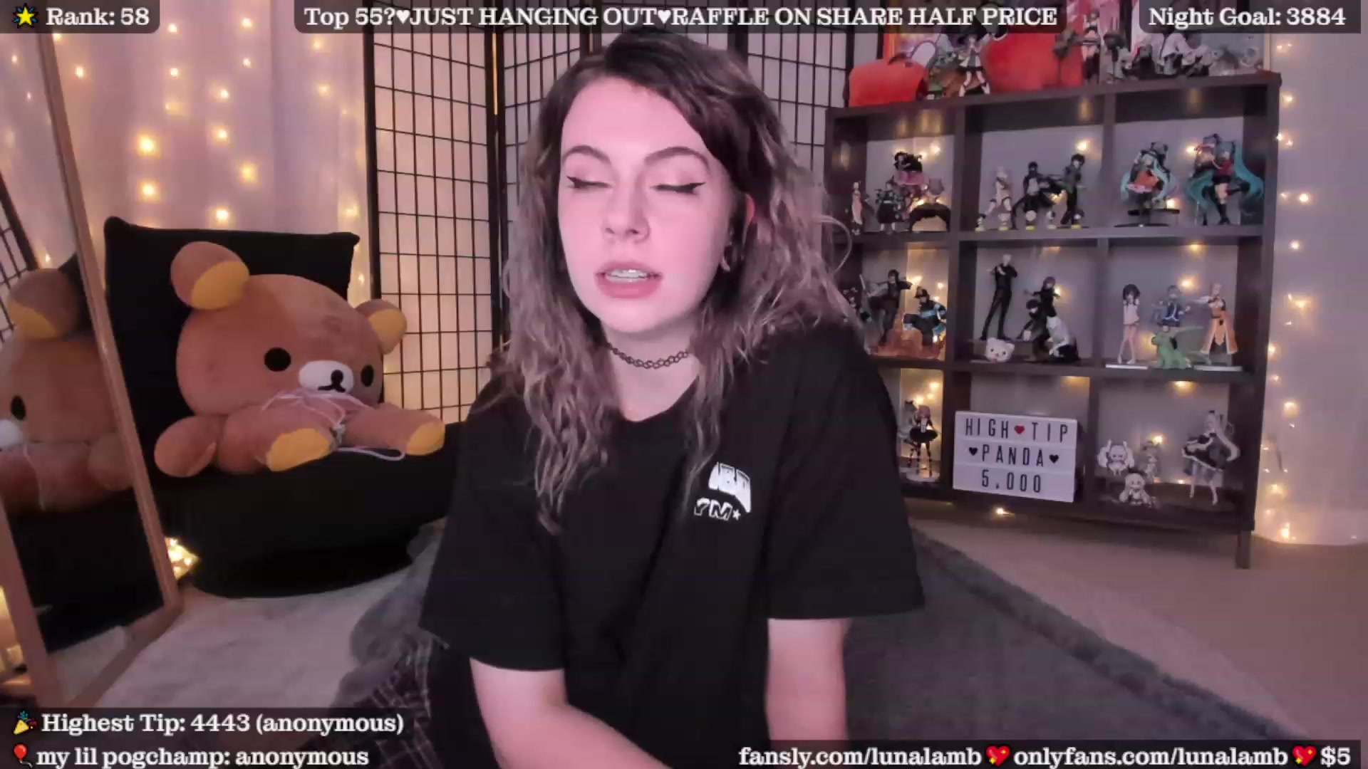 Gallery image thumbnail from LunaLamb's myfreecams stream on, 01/23/2023, 04:42 image 16 of 20
