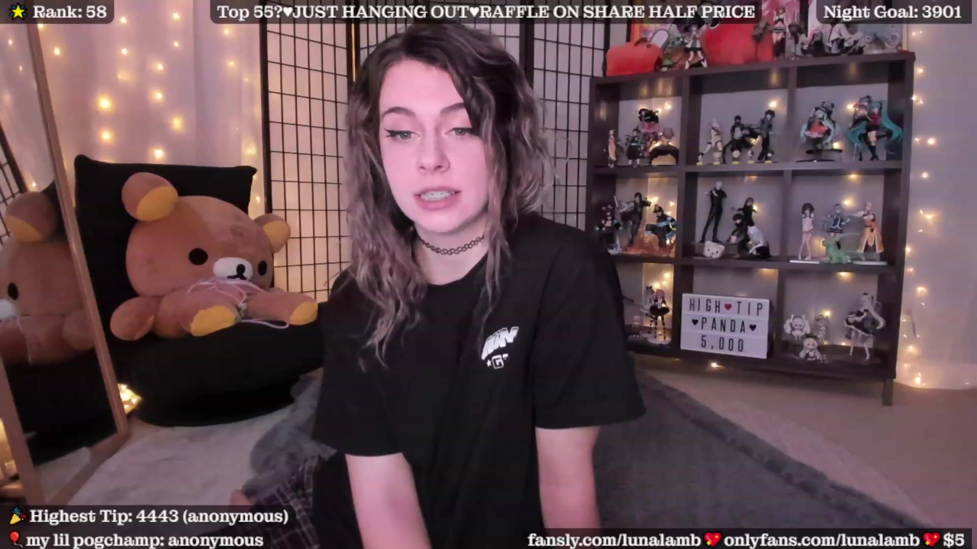 Gallery image thumbnail from LunaLamb's myfreecams stream on, 01/23/2023, 04:42 image 15 of 20
