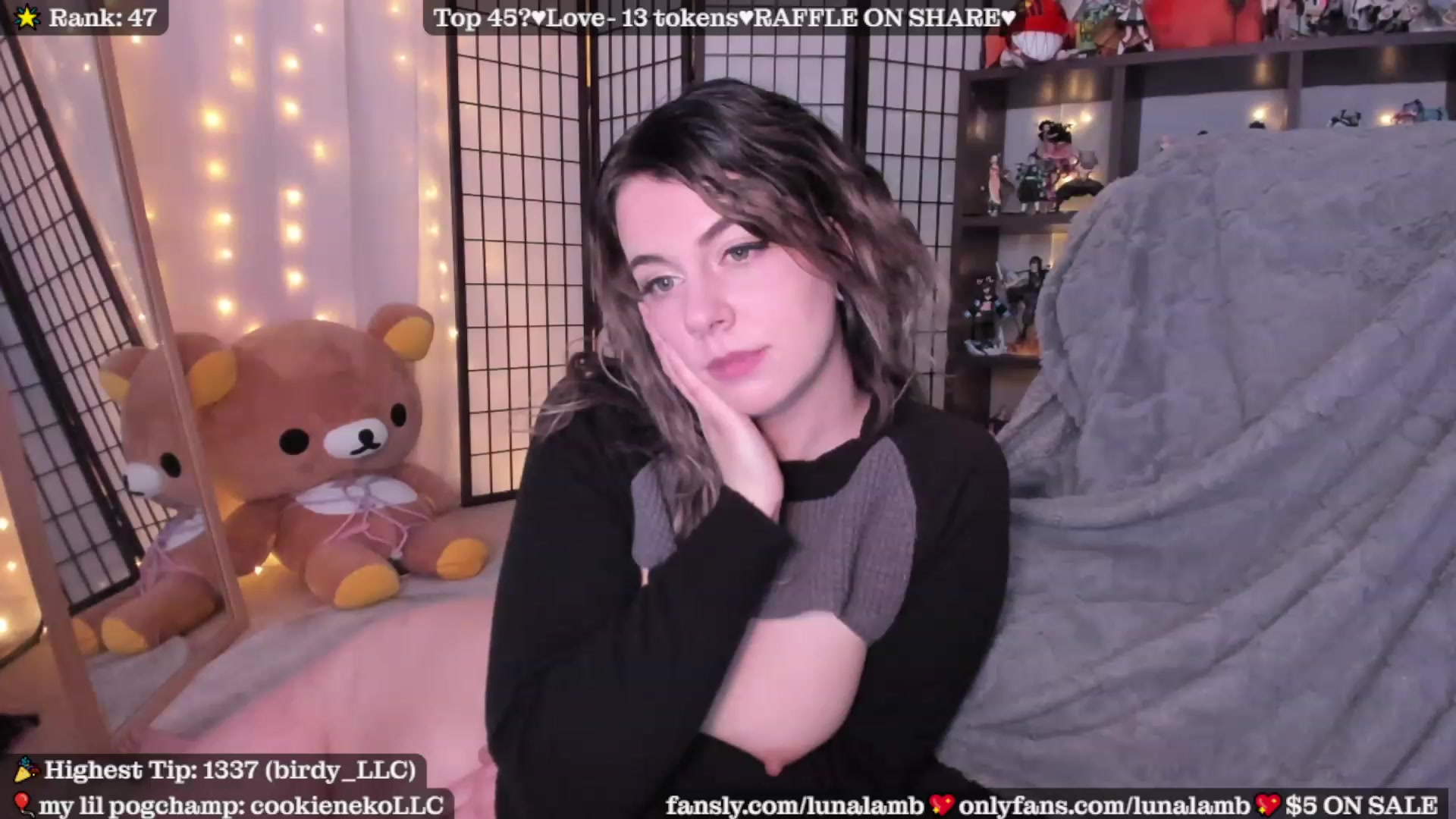 Gallery image thumbnail from LunaLamb's myfreecams stream on, 01/27/2023, 06:45 image 20 of 20
