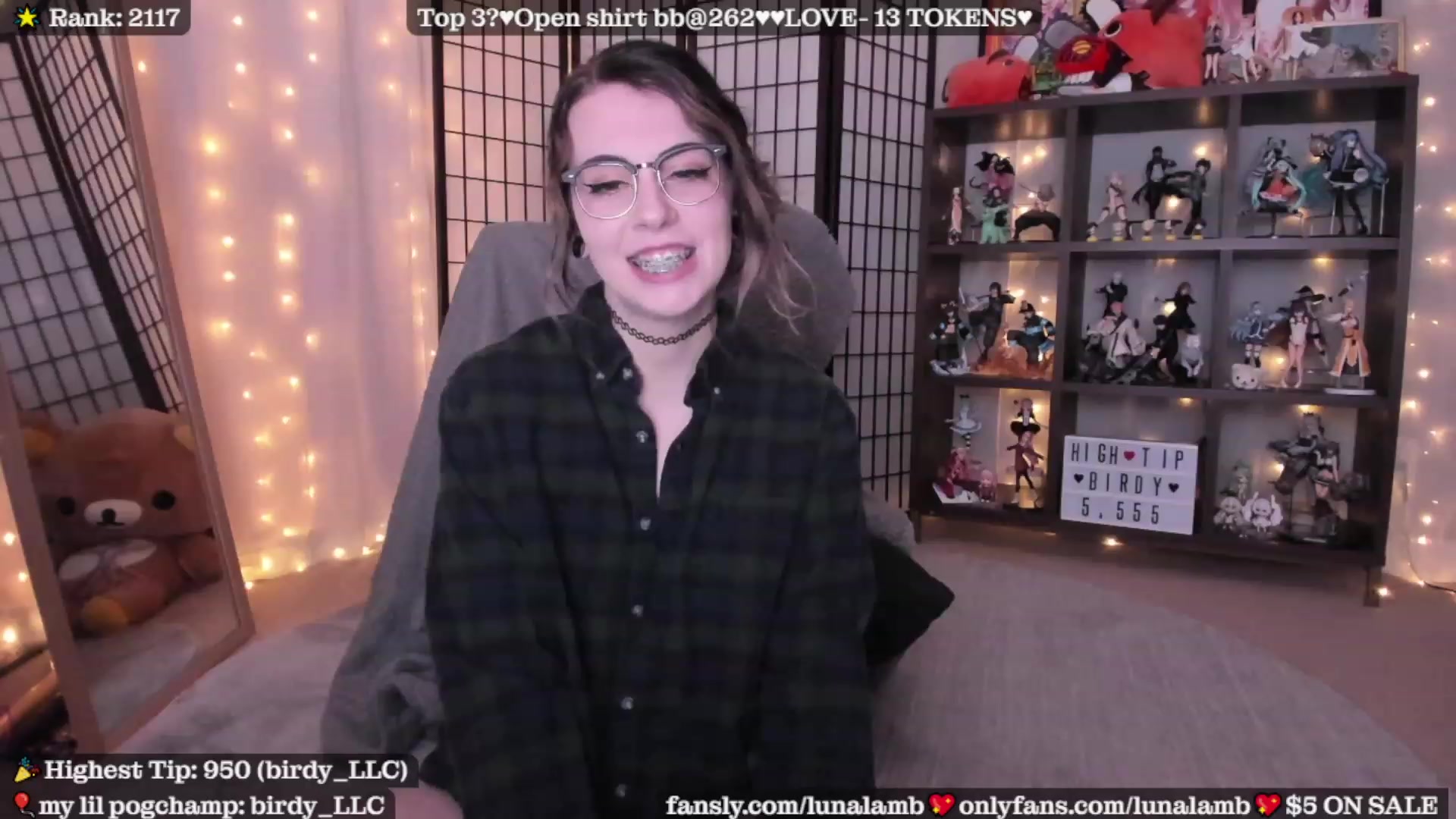 Gallery image thumbnail from LunaLamb's myfreecams stream on, 02/02/2023, 04:28 image 1 of 20