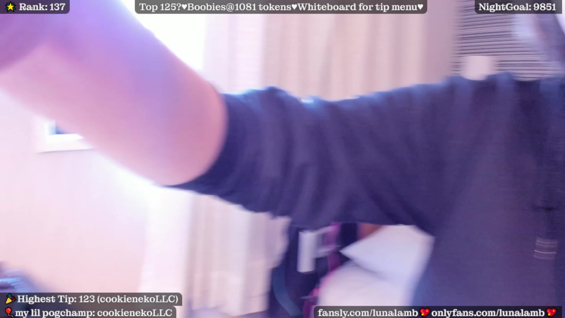 Gallery image thumbnail from LunaLamb's myfreecams stream on, 03/14/2023, 03:04 image 2 of 20