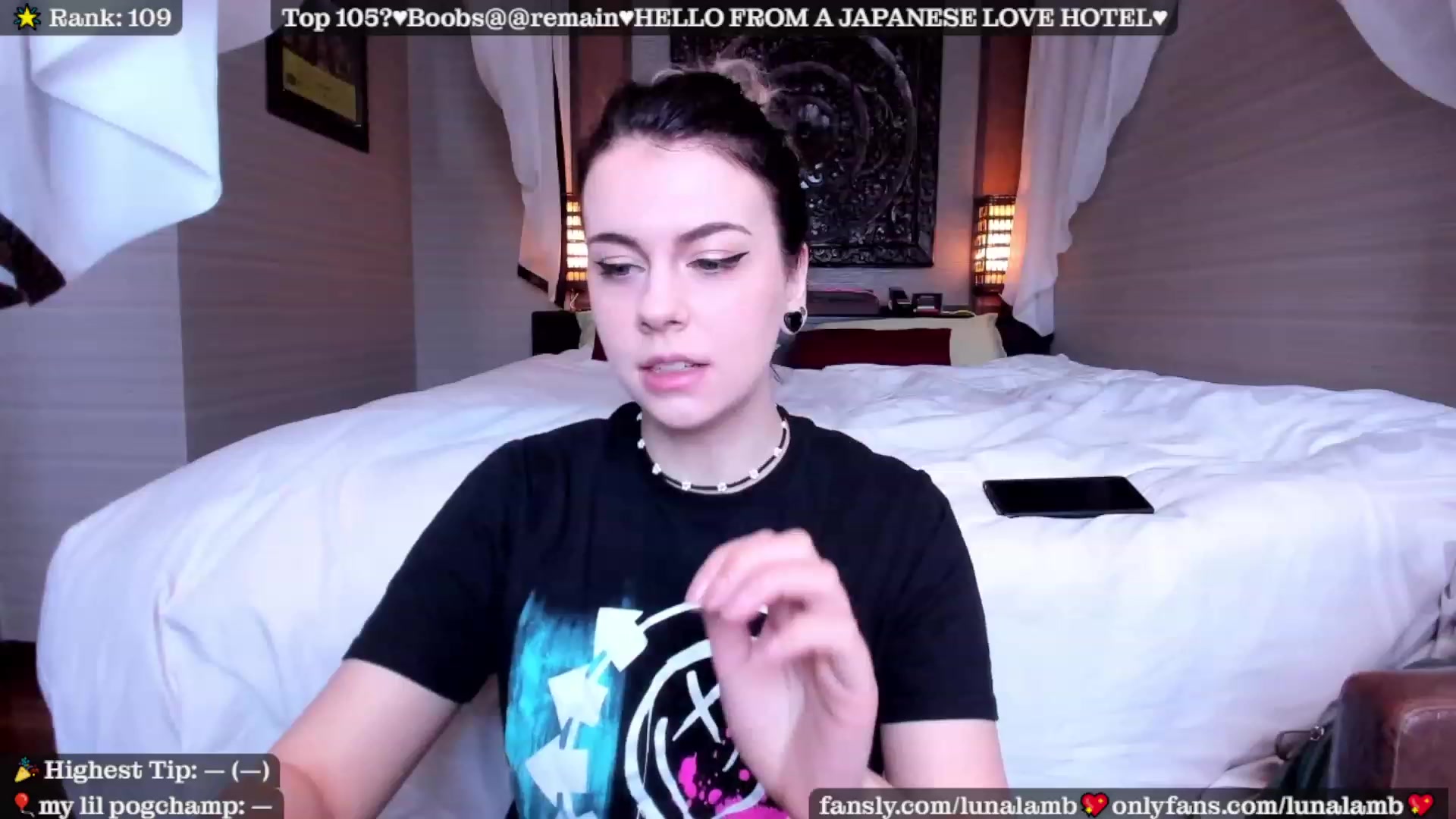 Gallery image thumbnail from LunaLamb's myfreecams stream on, 03/20/2023, 04:03 image 1 of 20
