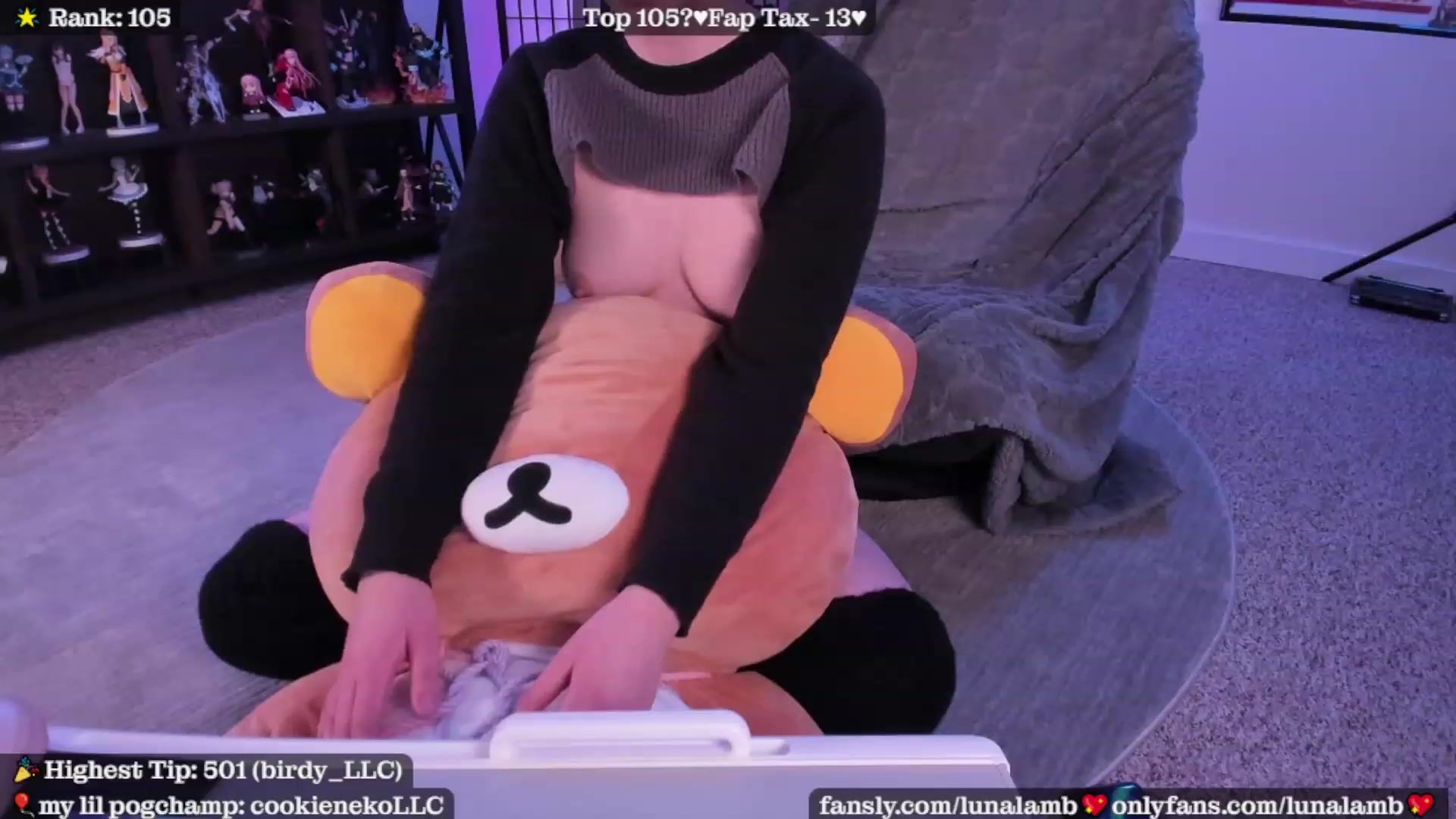 Gallery image thumbnail from LunaLamb's myfreecams stream on, 03/27/2023, 04:14 image 20 of 20
