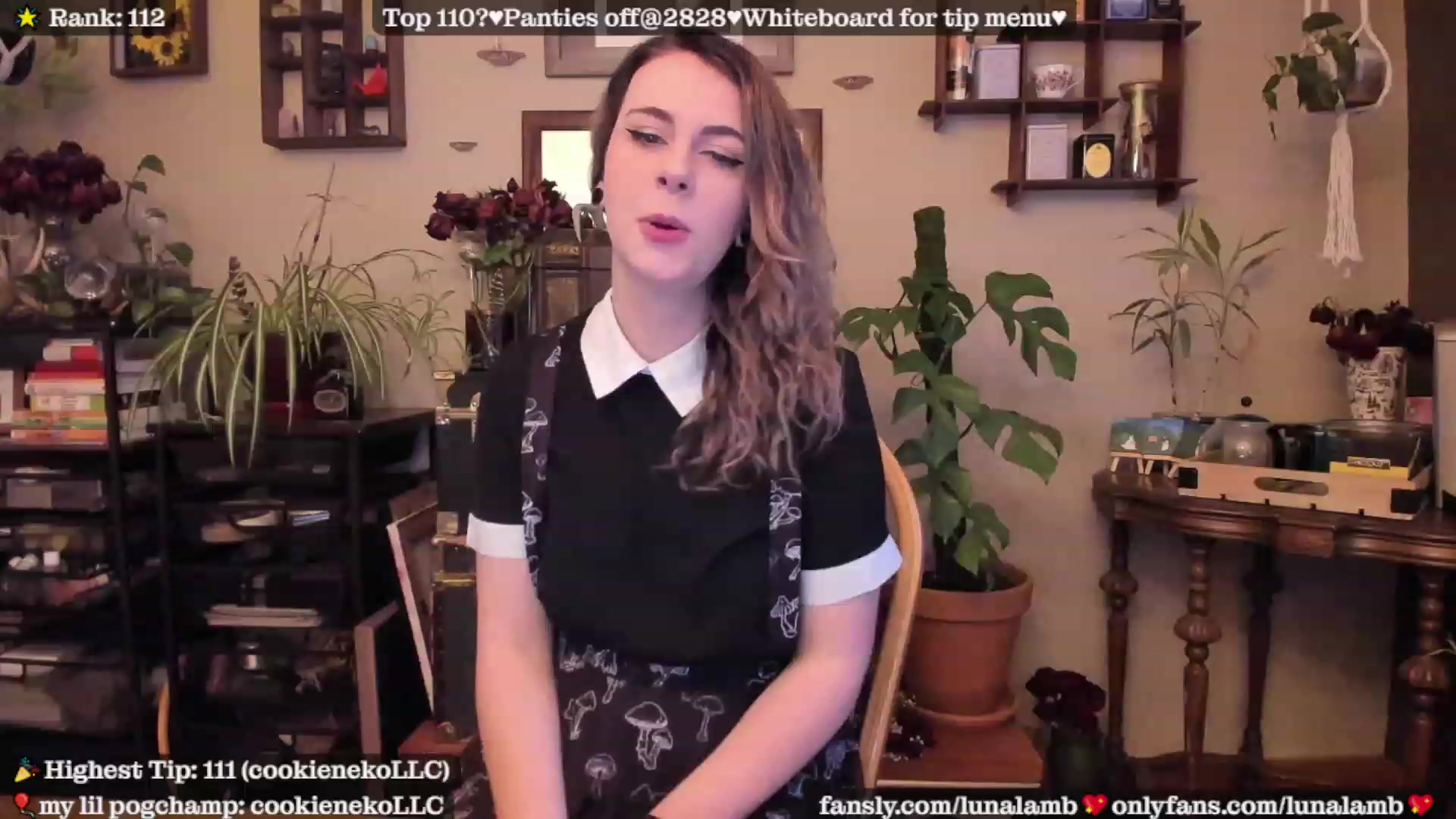Gallery image thumbnail from LunaLamb's myfreecams stream on, 03/28/2023, 02:53 image 2 of 20
