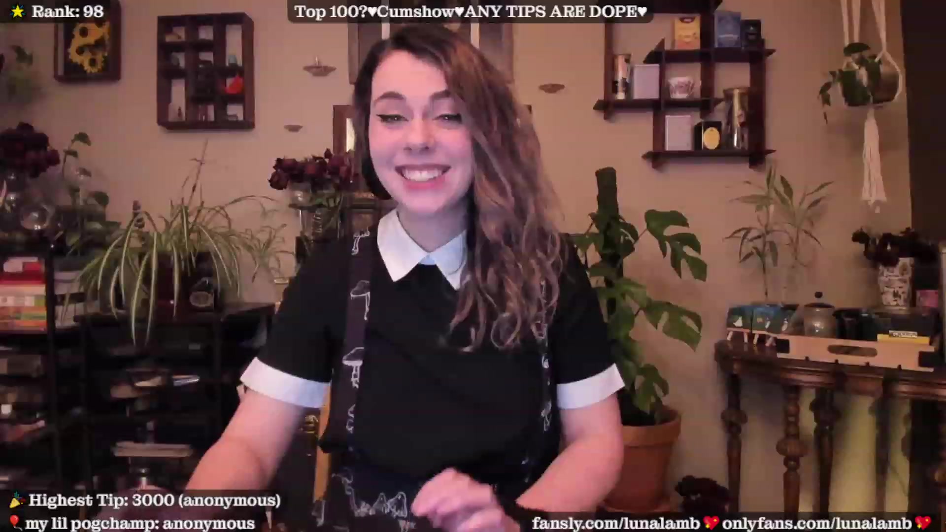 Gallery image thumbnail from LunaLamb's myfreecams stream on, 03/28/2023, 03:48 image 15 of 20