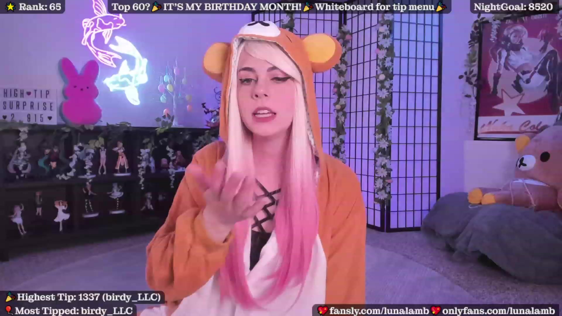 Gallery image thumbnail from LunaLamb's myfreecams stream on, 04/07/2023, 03:24 image 1 of 20