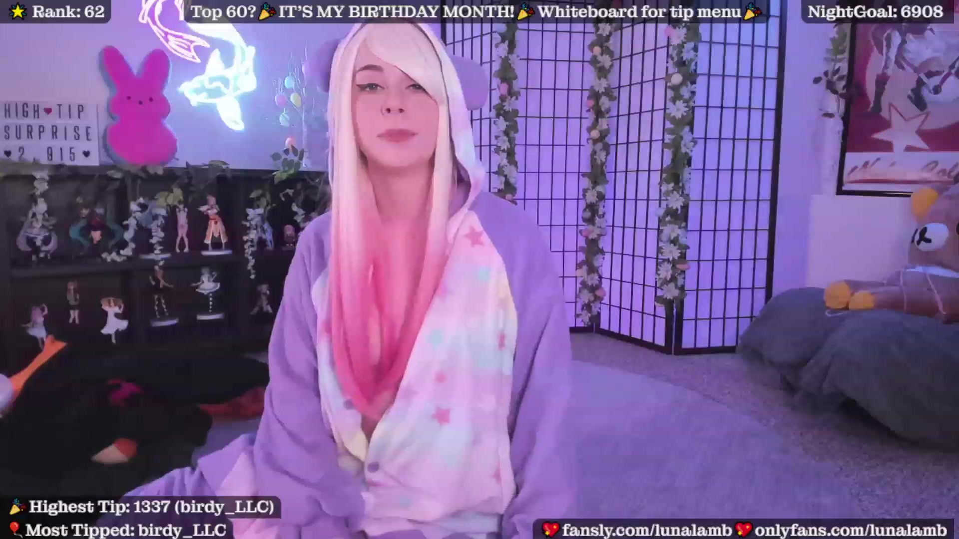 Gallery image thumbnail from LunaLamb's myfreecams stream on, 04/07/2023, 03:24 image 14 of 20