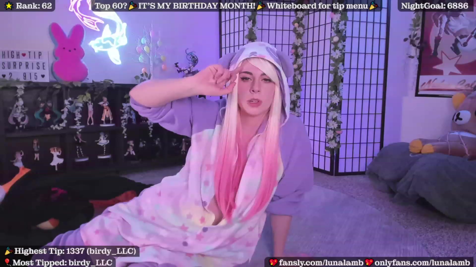 Gallery image thumbnail from LunaLamb's myfreecams stream on, 04/07/2023, 03:24 image 16 of 20
