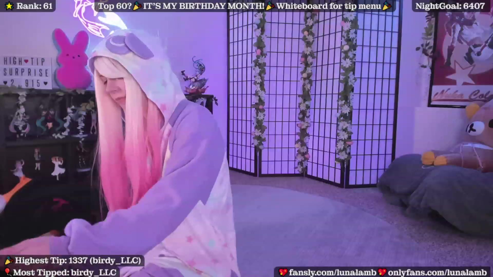 Gallery image thumbnail from LunaLamb's myfreecams stream on, 04/07/2023, 03:24 image 19 of 20