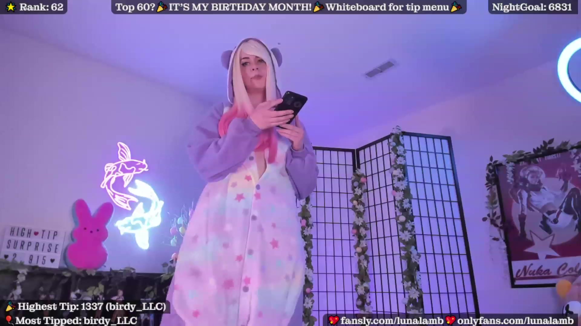 Gallery image thumbnail from LunaLamb's myfreecams stream on, 04/07/2023, 03:24 image 17 of 20