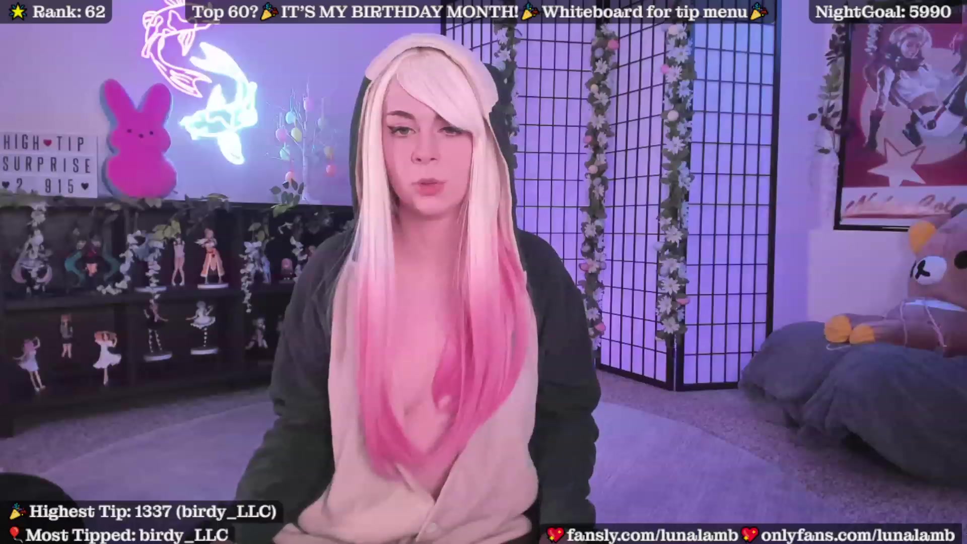 Gallery image thumbnail from LunaLamb's myfreecams stream on, 04/07/2023, 03:53 image 14 of 20