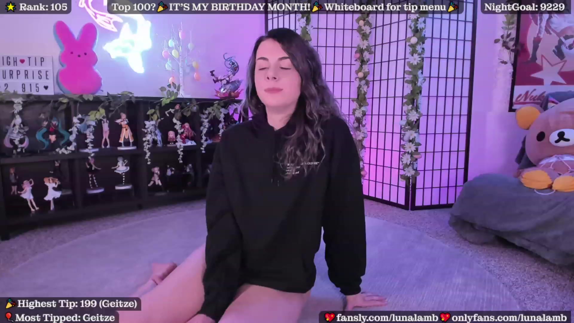 Gallery image thumbnail from LunaLamb's myfreecams stream on, 04/09/2023, 04:22 image 13 of 20