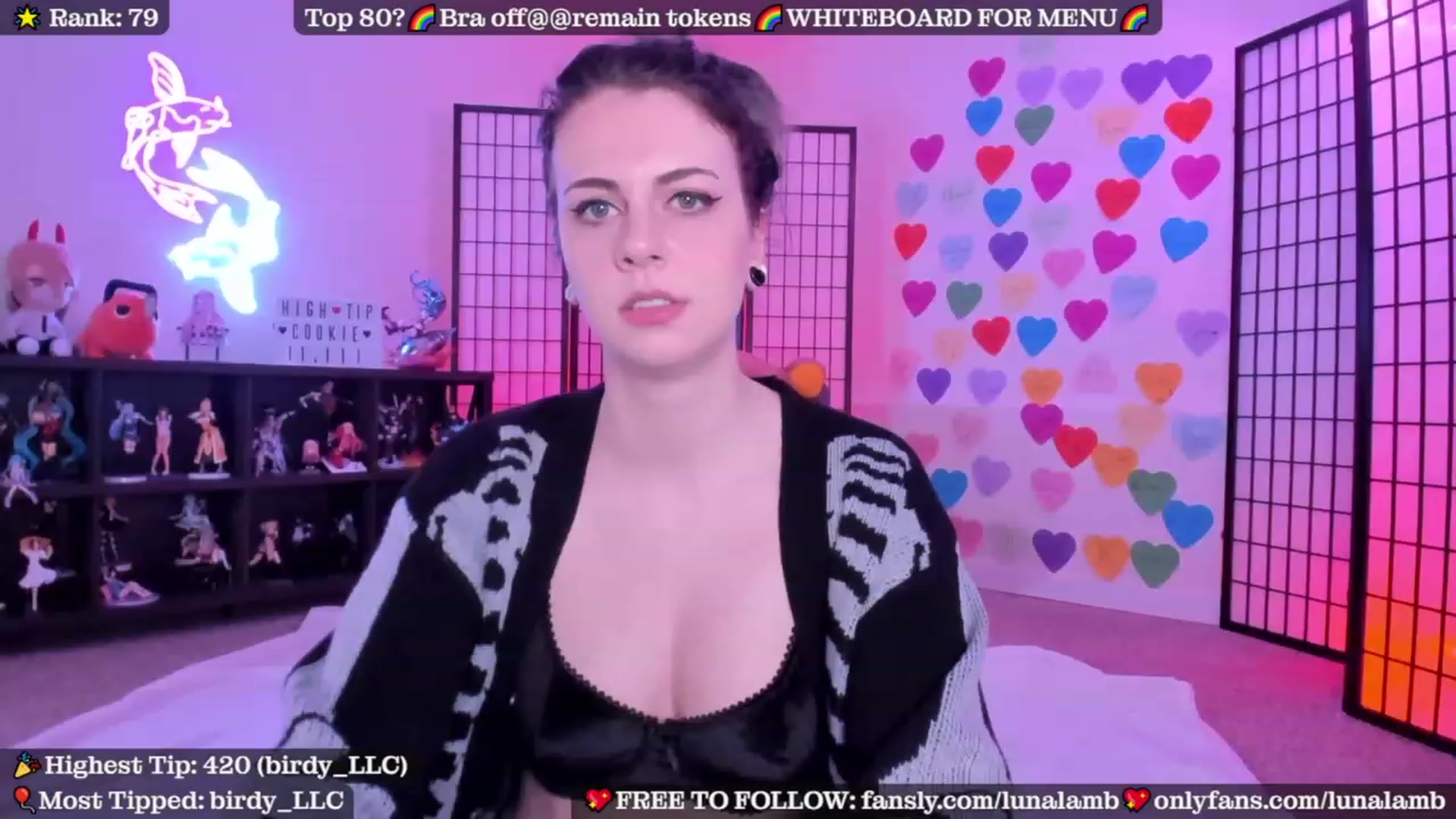 Gallery image thumbnail from LunaLamb's myfreecams stream on, 06/16/2023, 04:31 image 8 of 20