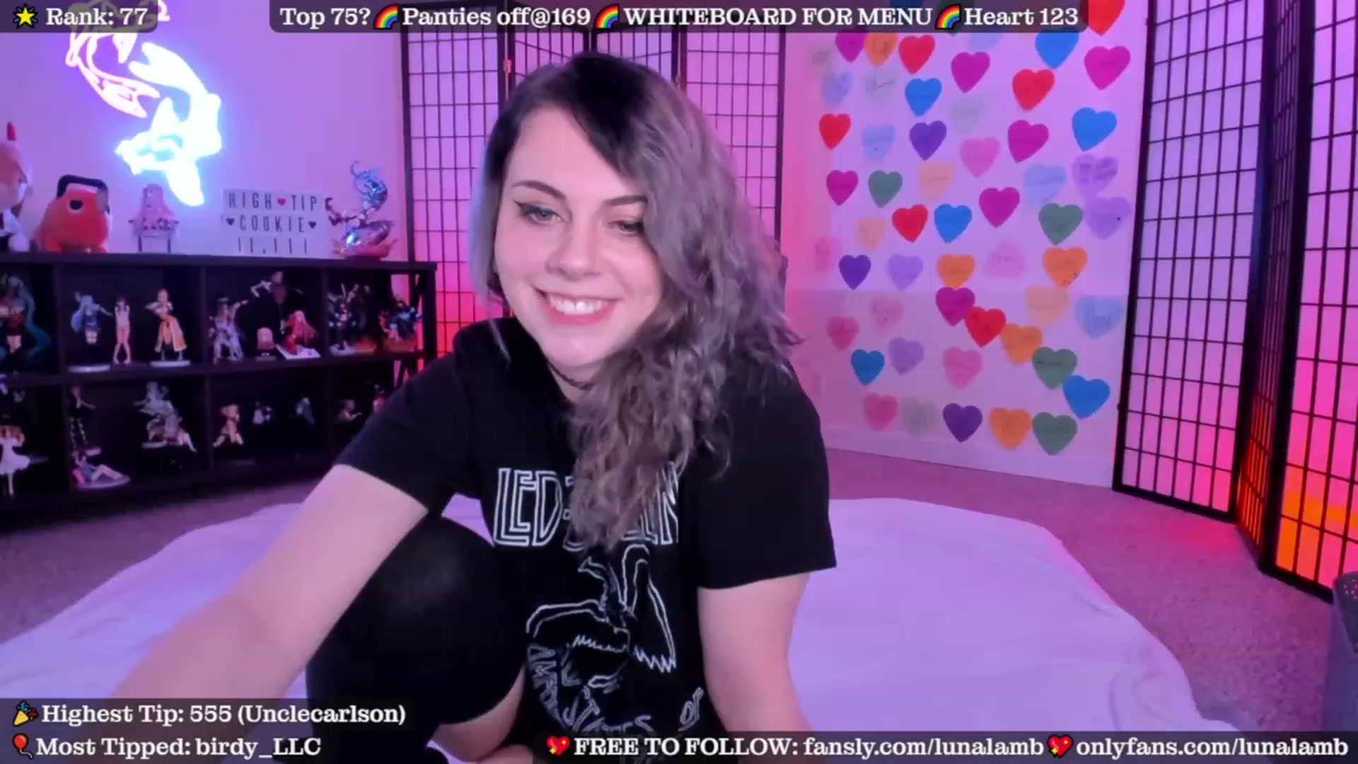 Gallery image thumbnail from LunaLamb's myfreecams stream on, 06/21/2023, 04:32 image 11 of 20
