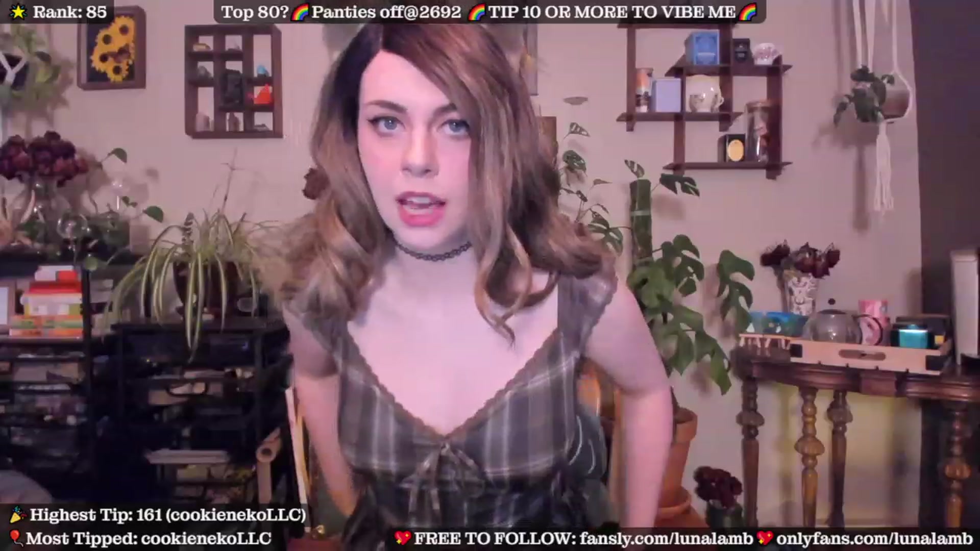 Gallery image thumbnail from LunaLamb's myfreecams stream on, 07/23/2023, 05:14 image 2 of 20